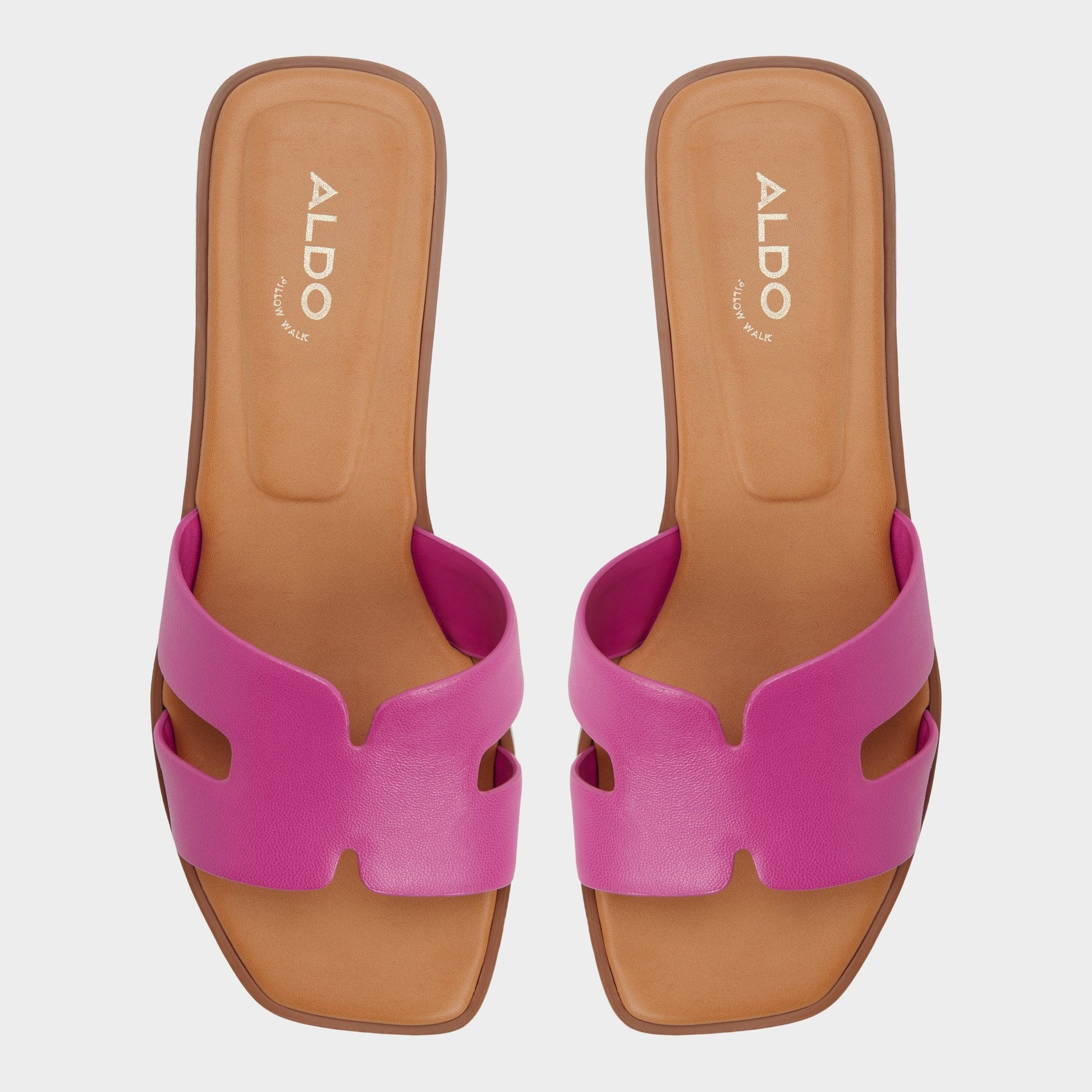 Top-down view of the Dark pink Itsandal Slide sandal