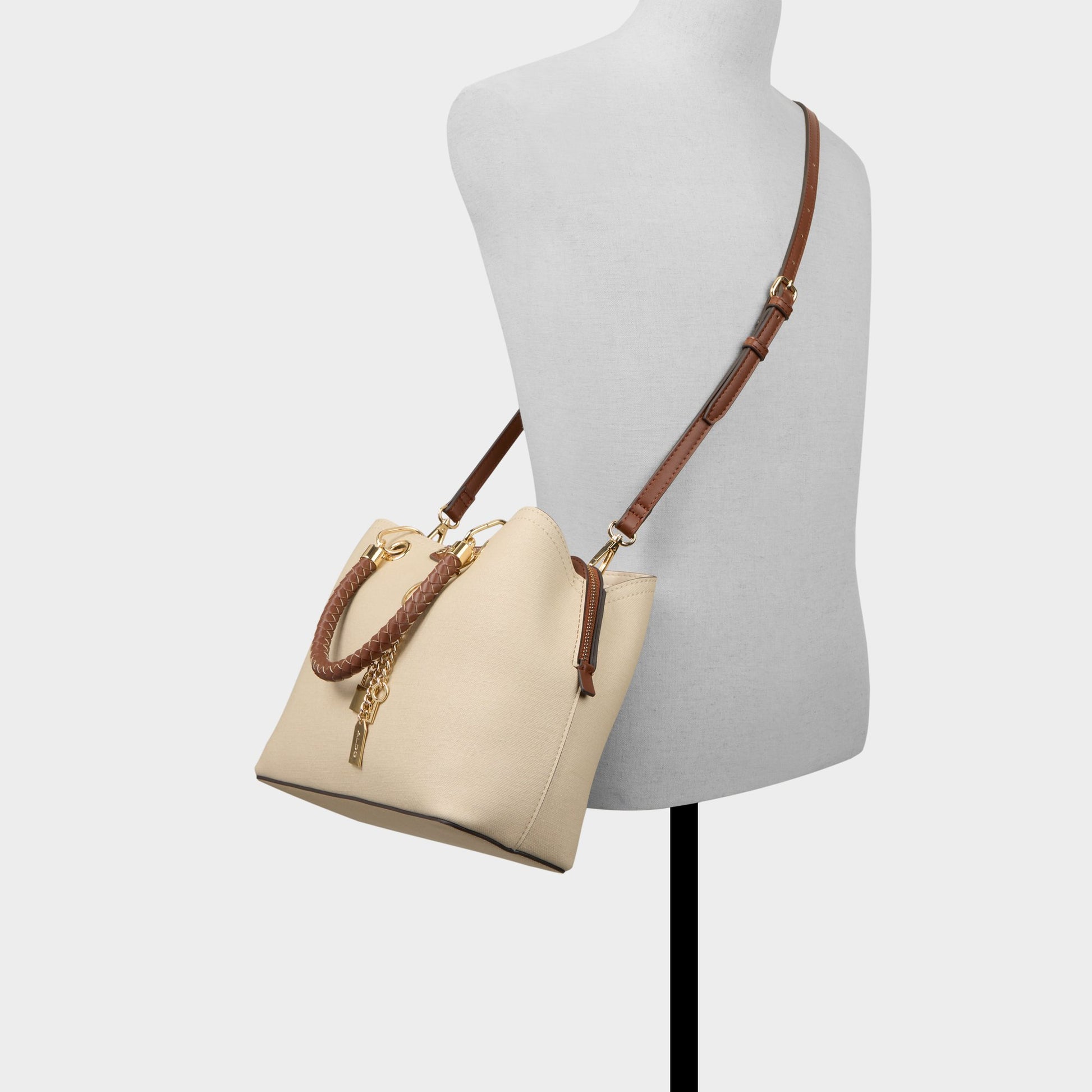 Product media for Lothycann