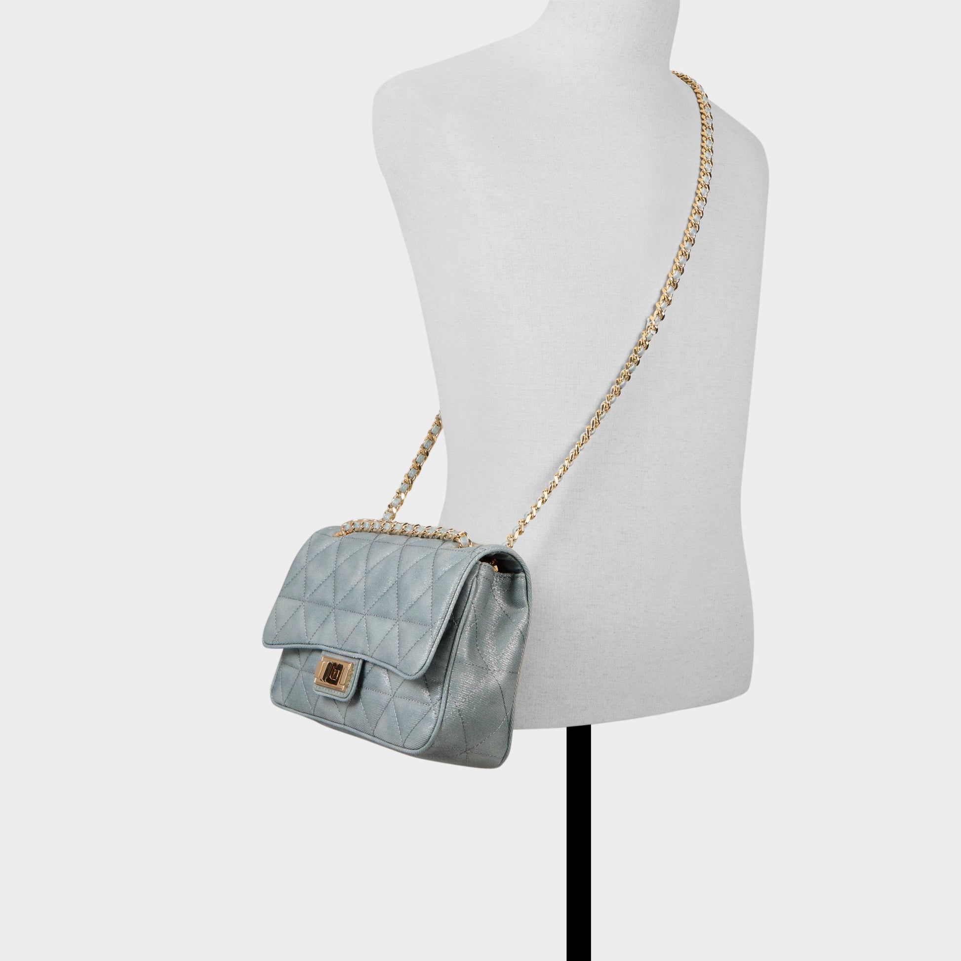 Product media for Bellabagg