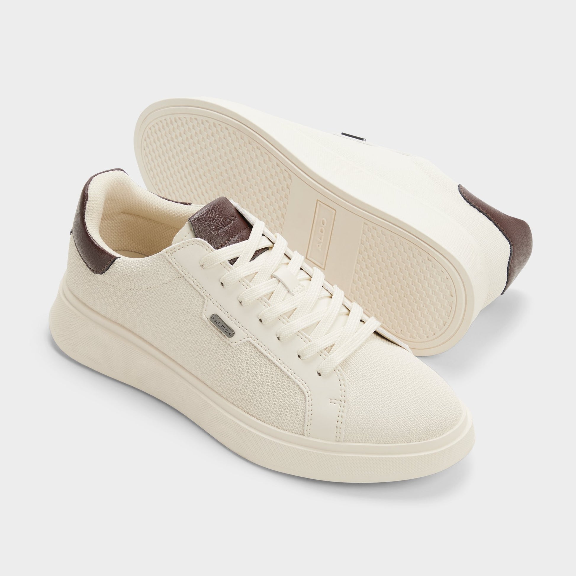Highlighted view of a pair of Other white Pinedale s