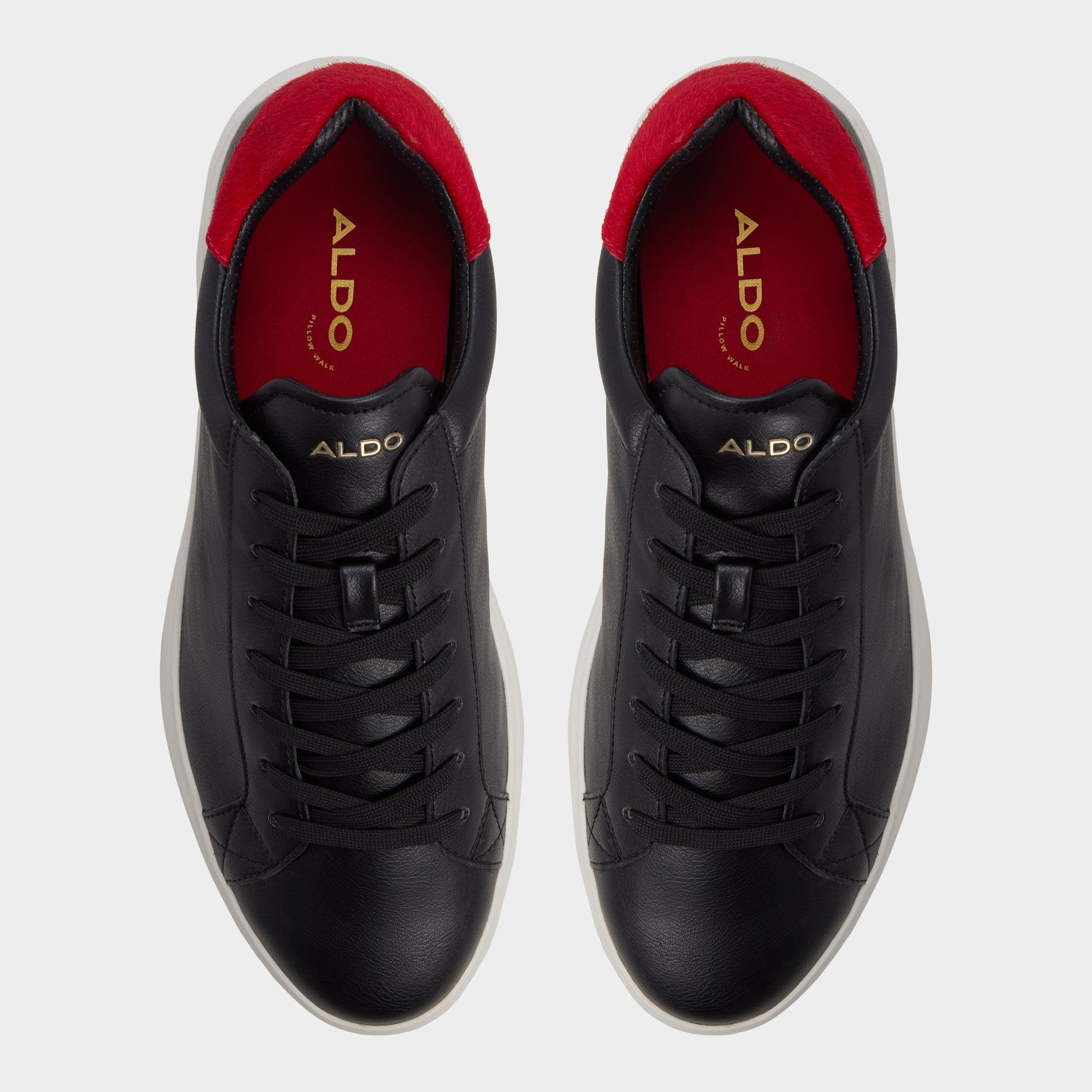 Top-down view of the Black Rohan Low top sneaker