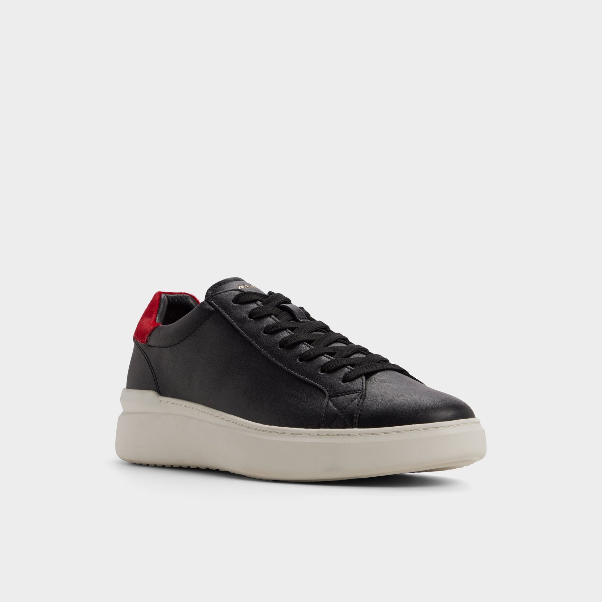 Three-quarter angle of Black Rohan Low top sneaker's front side