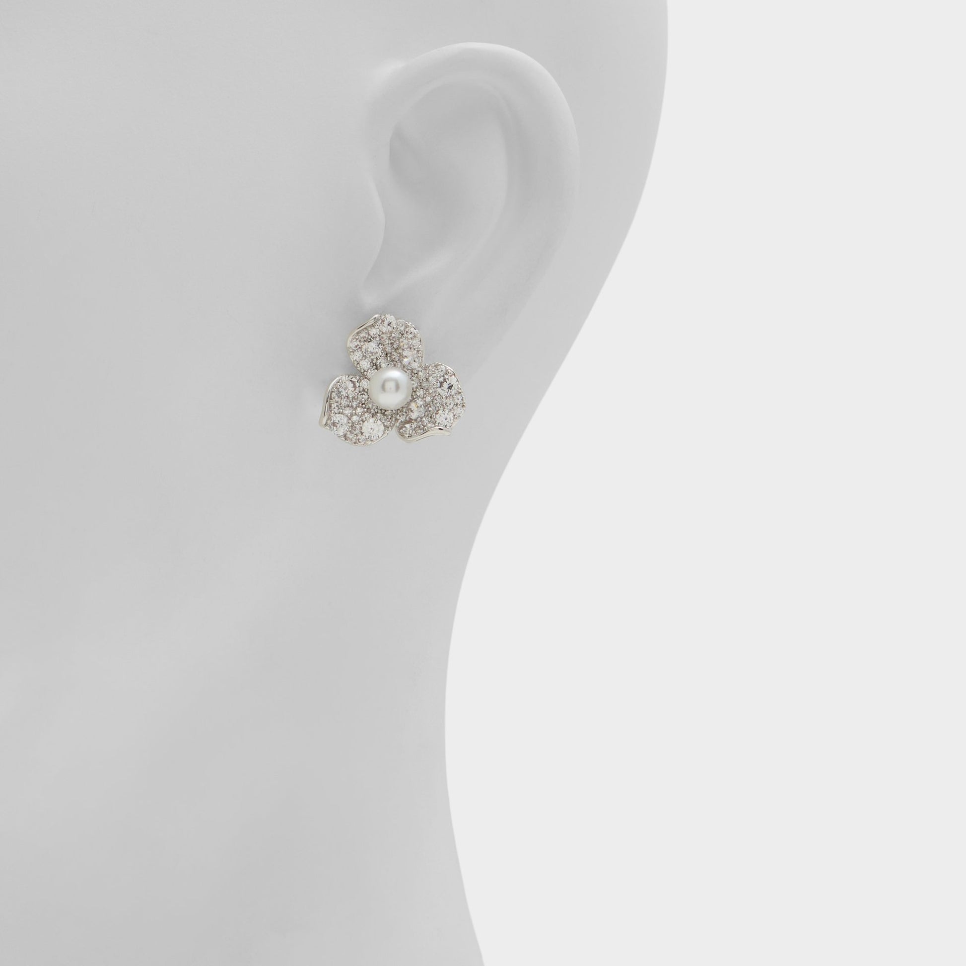 Product media for Charpin