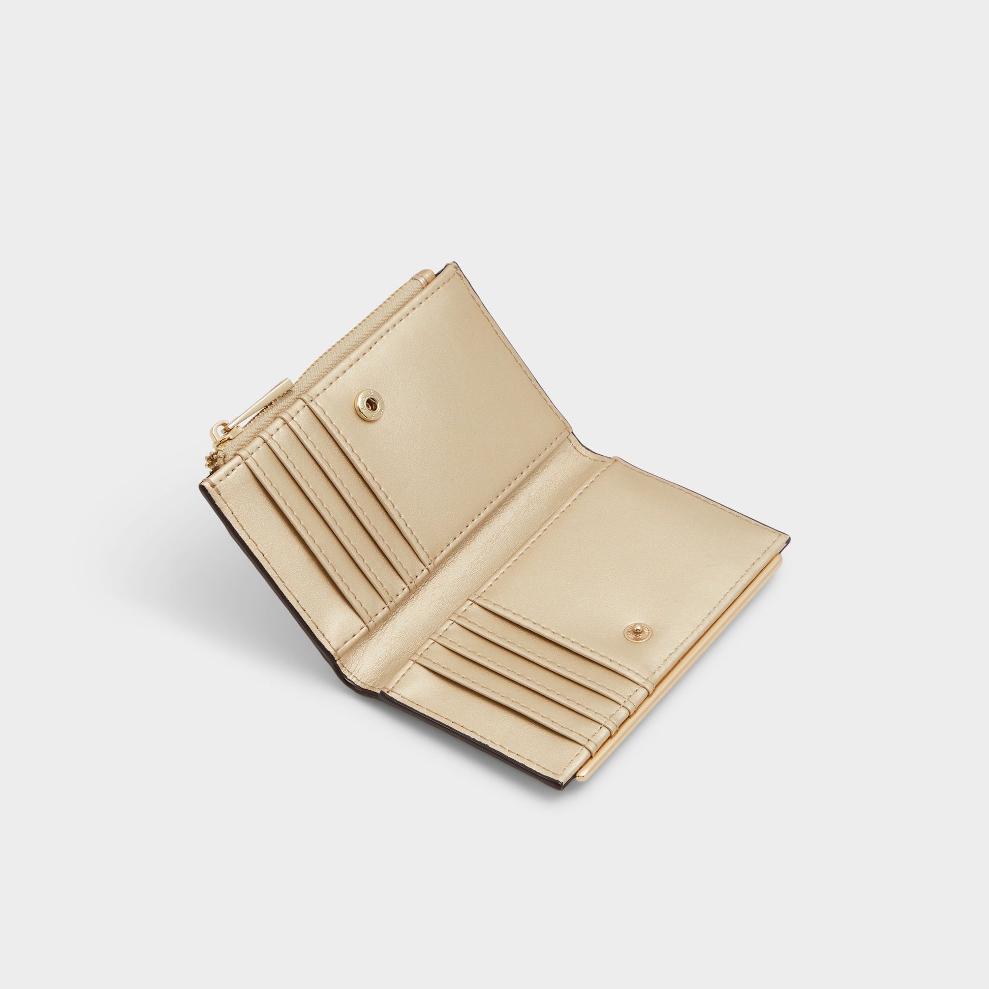 Product media for Mereclyaa