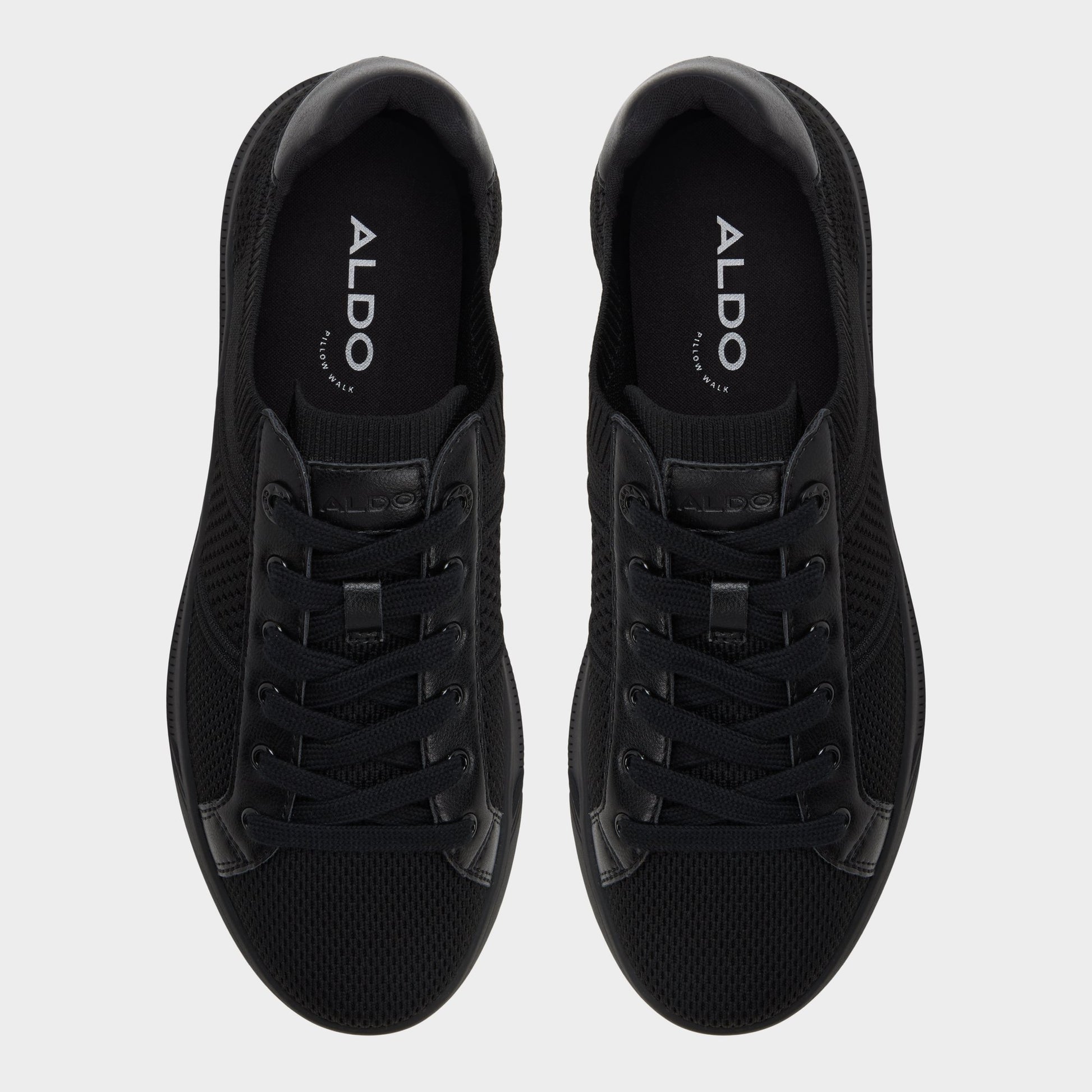 Top-down view of the Black Joshy Low top sneaker