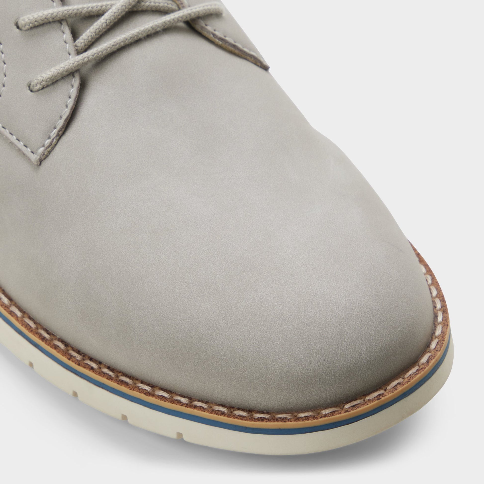 Close-up of the Grey Pedro Oxford shoe