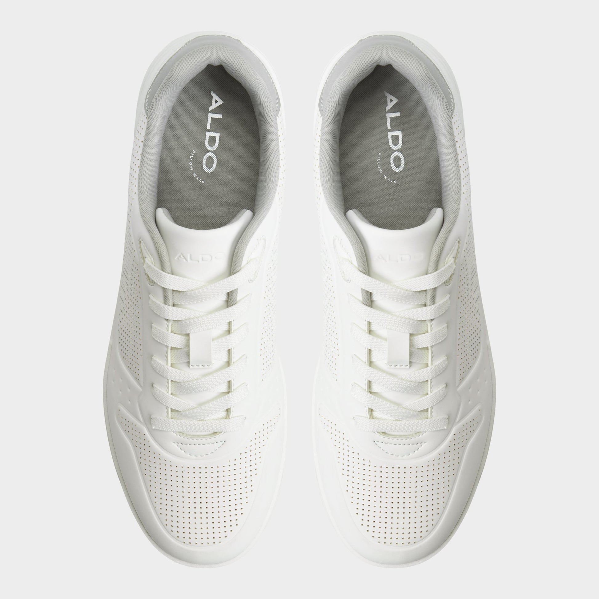 Top-down view of the White Robie Low top sneaker