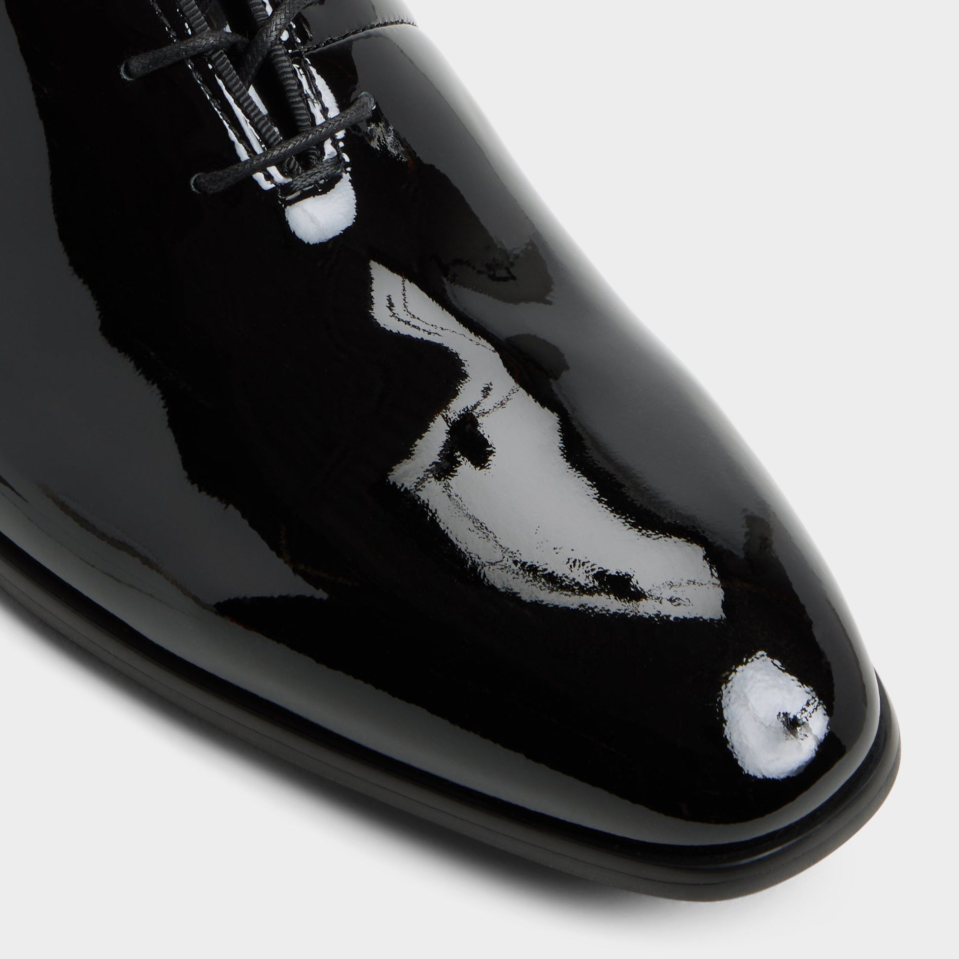 Gros plan de la Noir Devito Chaussure Oxford