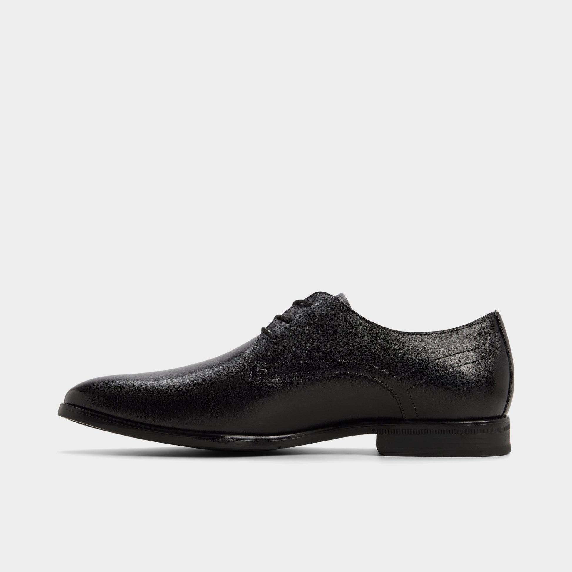 Side view of Black Emelio Oxford shoe