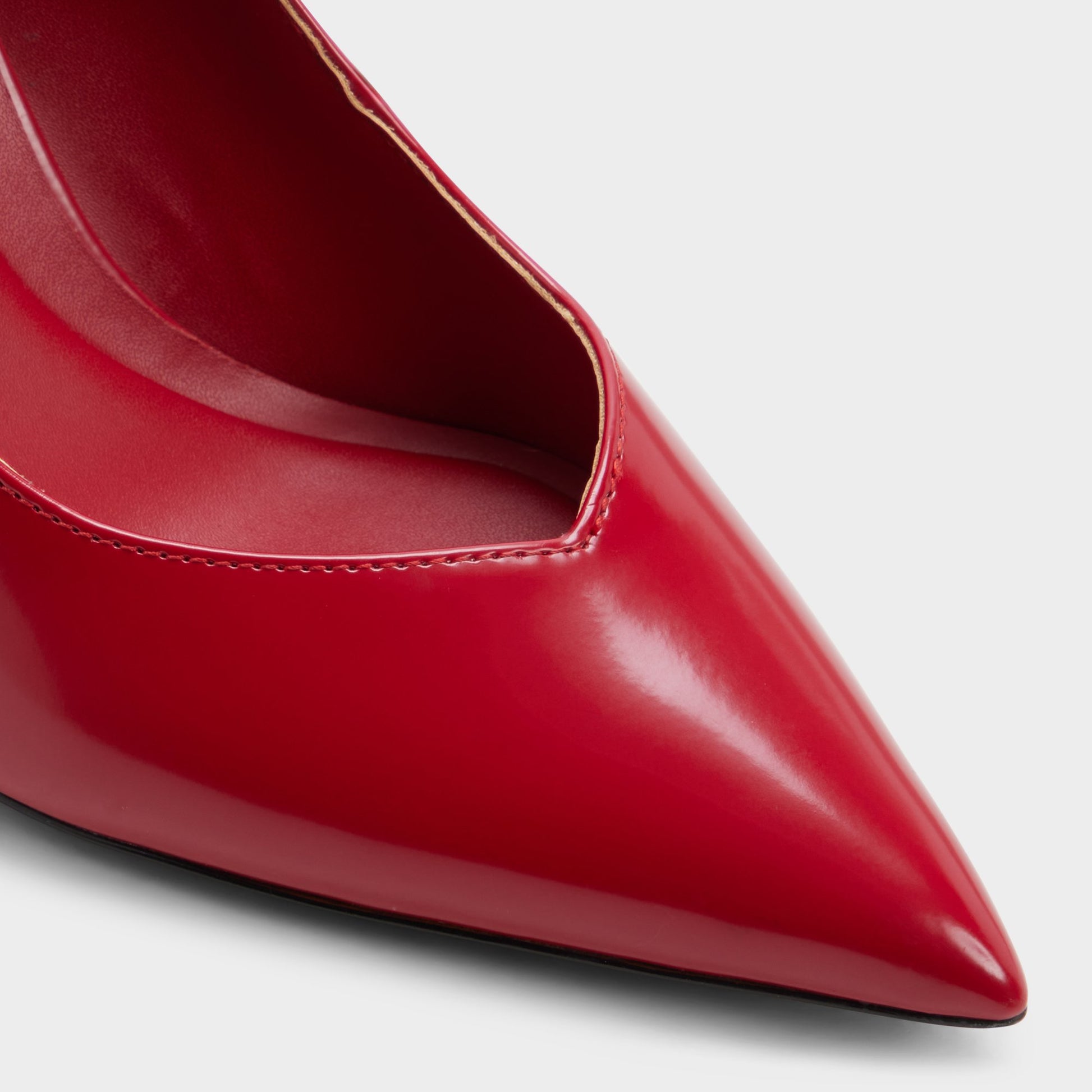 Close-up of the Red Ellena Pump