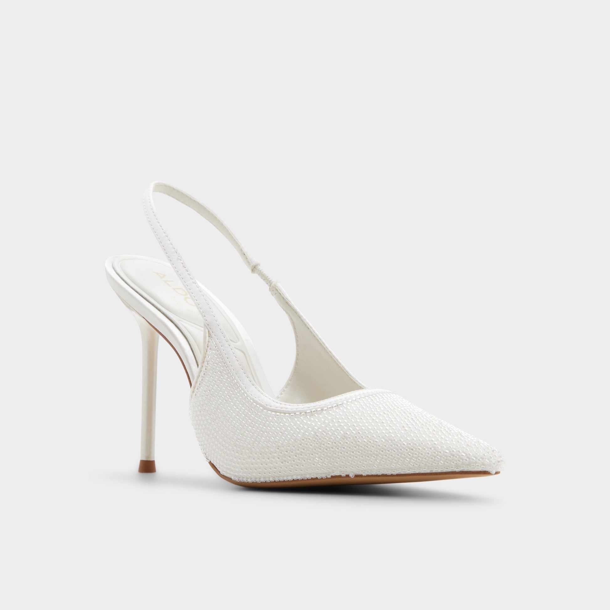 Angle de trois quarts de la face avant de Blanc/Oss Pearlescent Talon haut à bride arrière