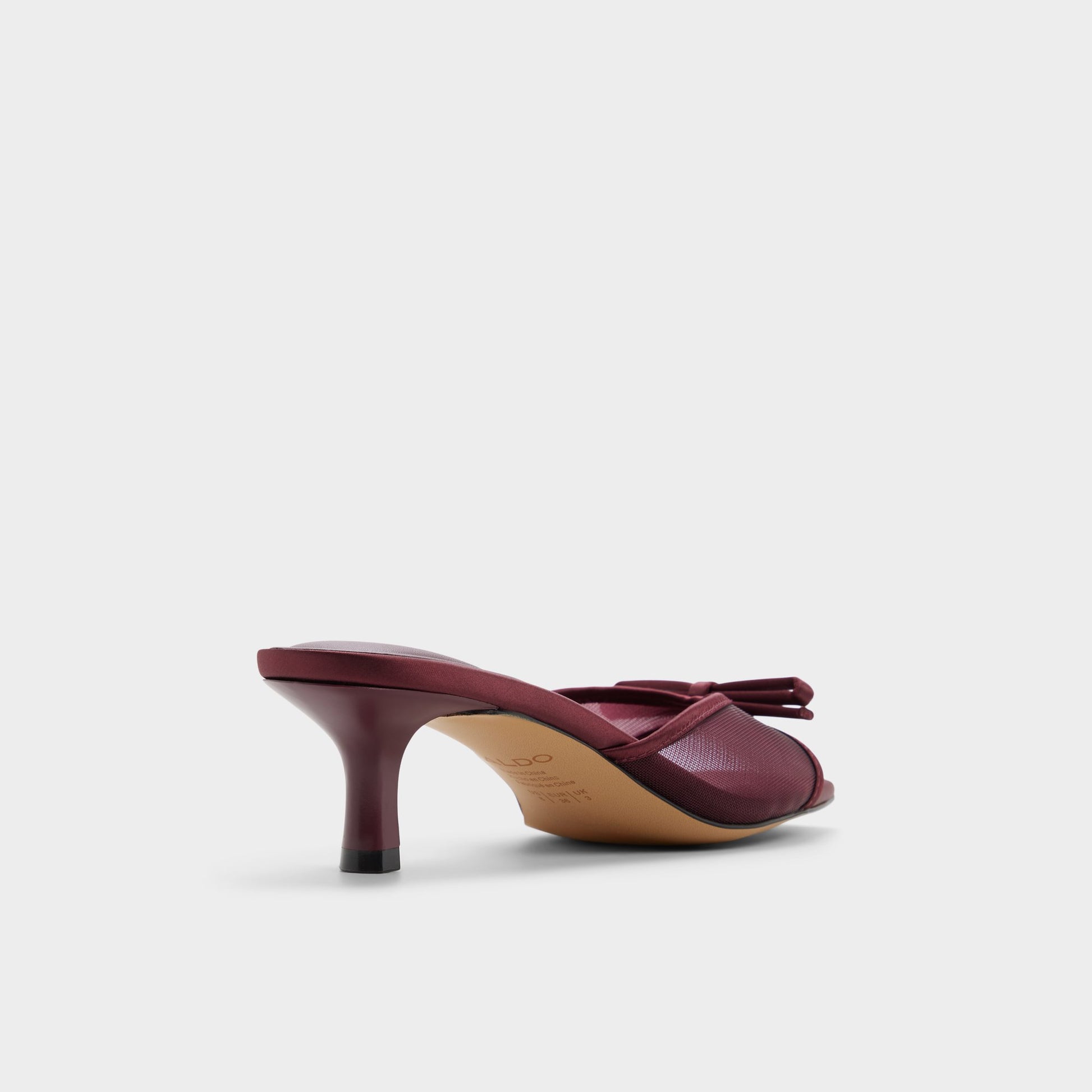 Angle de trois quarts de l'arrière de Bordo Begoniaa Sandale à talon haut