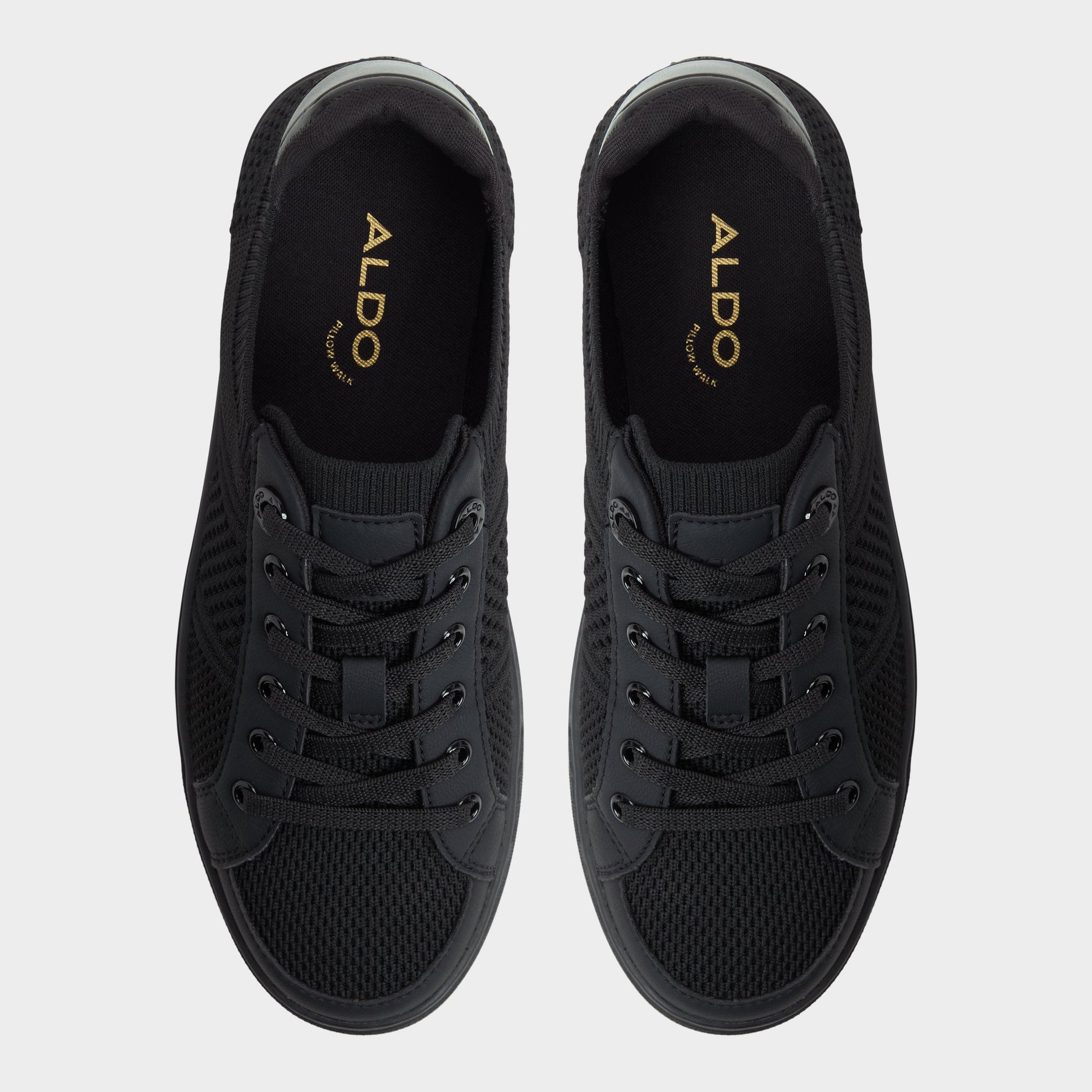 Top-down view of the Black Criehar Sneaker