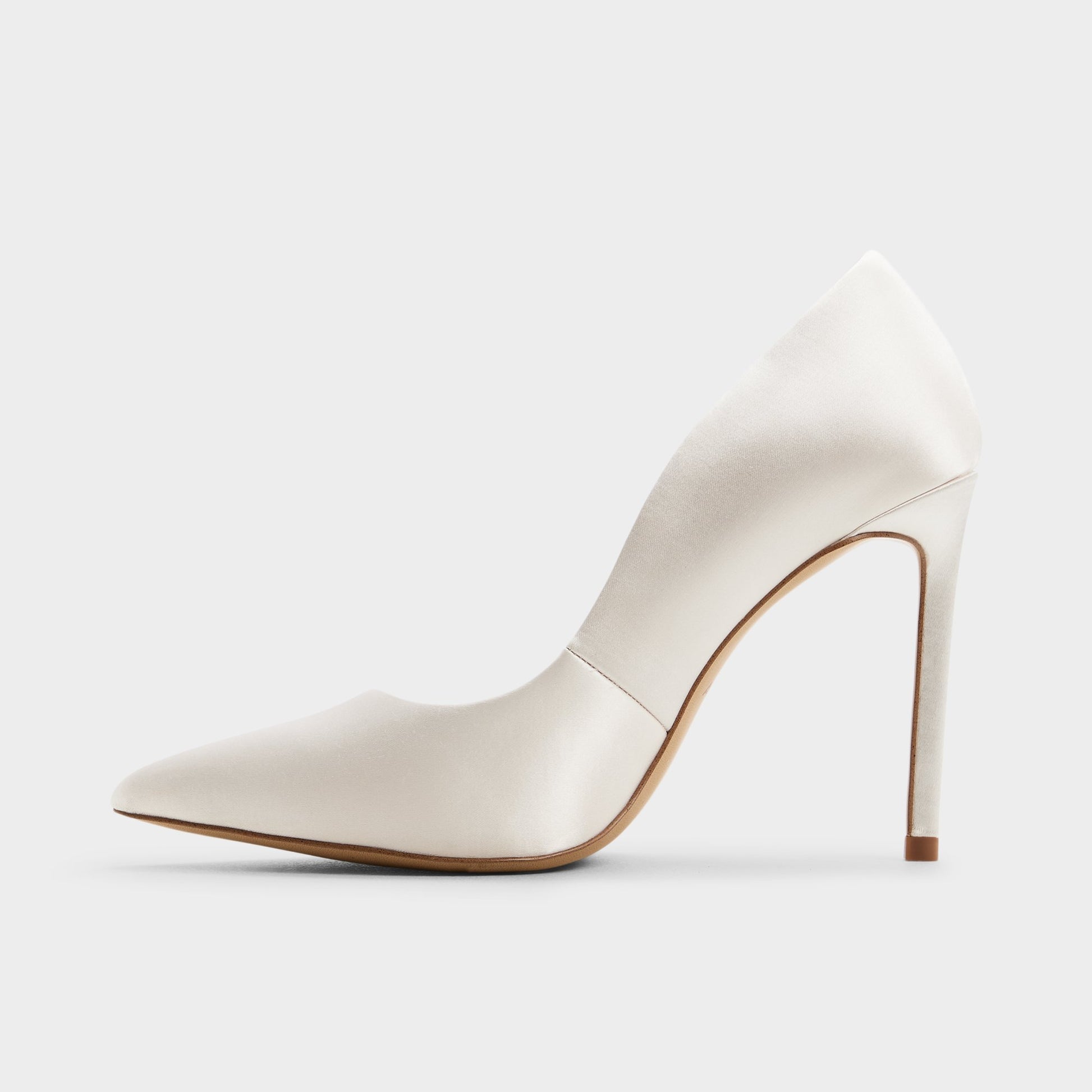 Side view of Other white Stessy2.0-xt Pump