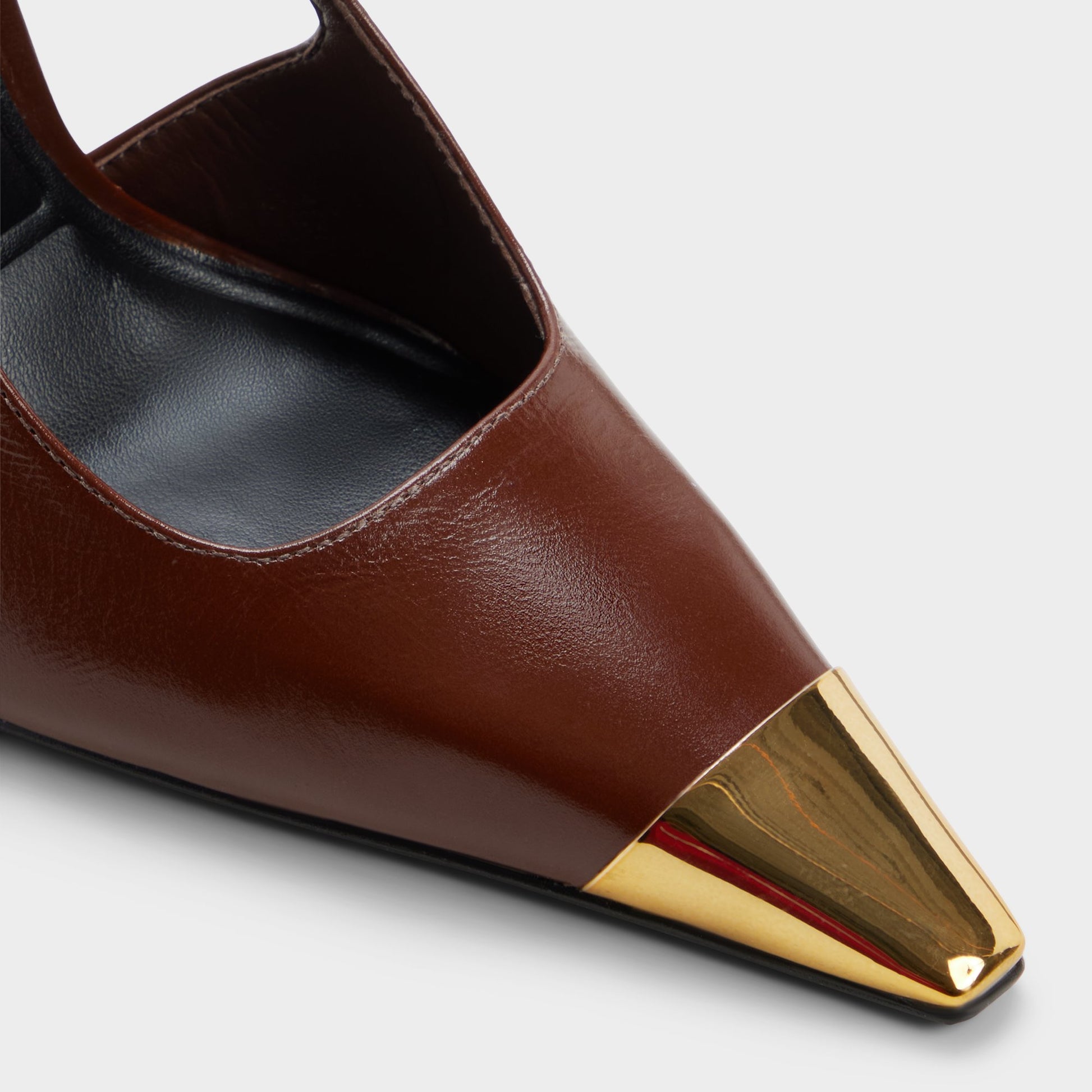 Close-up of the Dark brown Feronia Slingback high heel