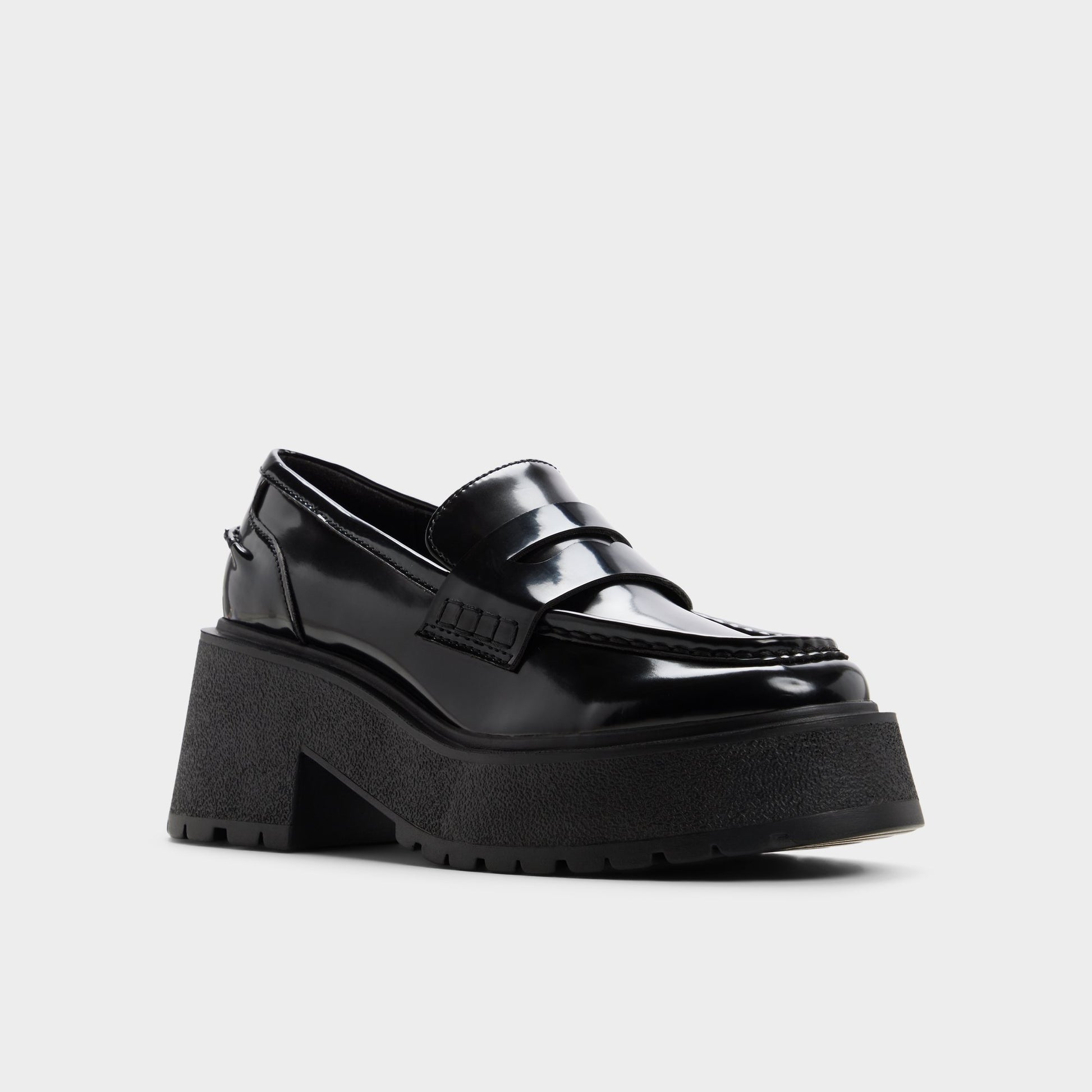 Three-quarter angle of Black Ibae Loafer's front side