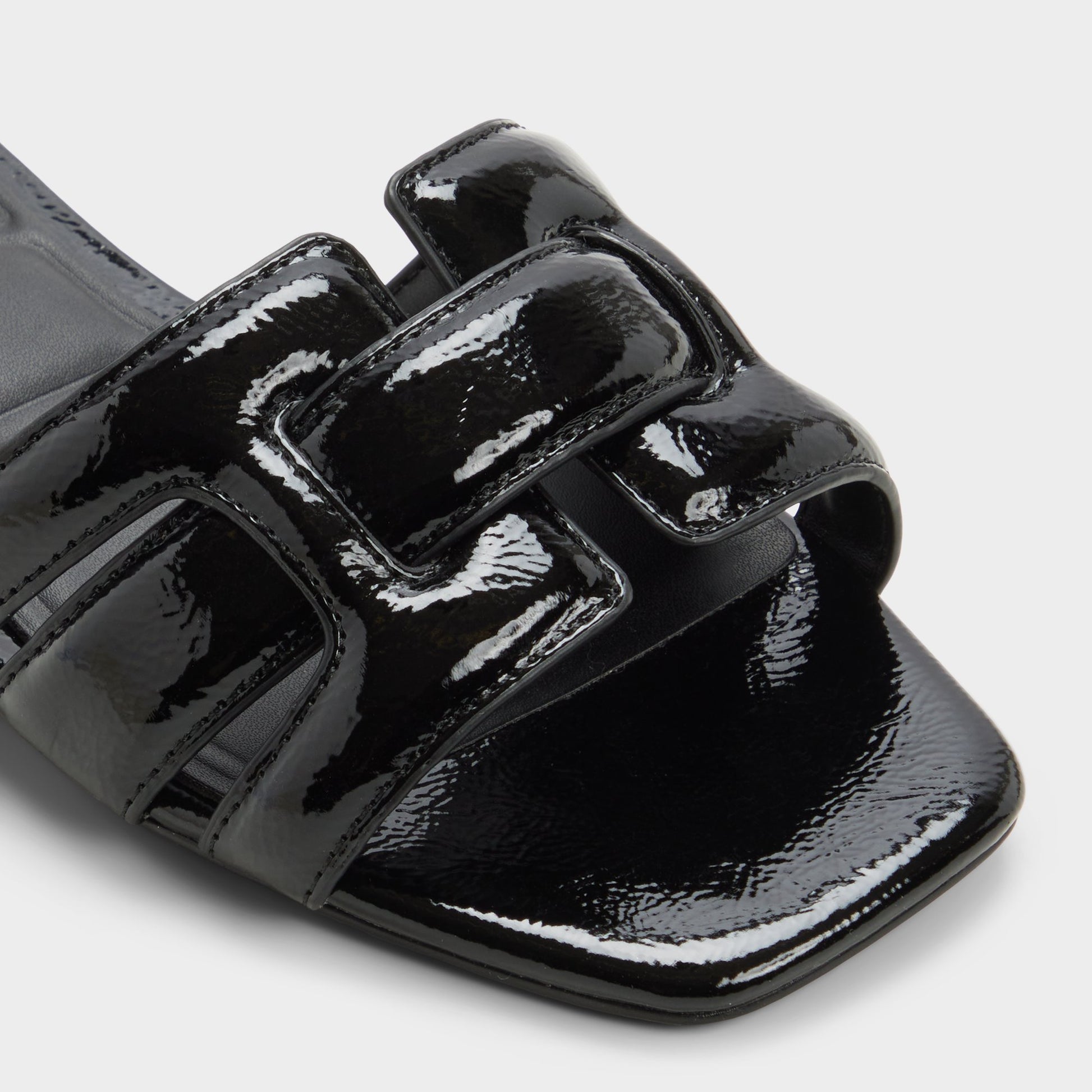Close-up of the Black Elenaria Slide sandal