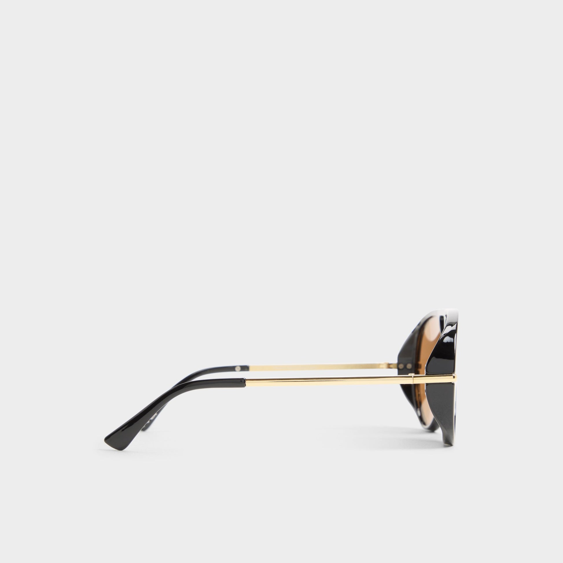 Product media for Eliiana