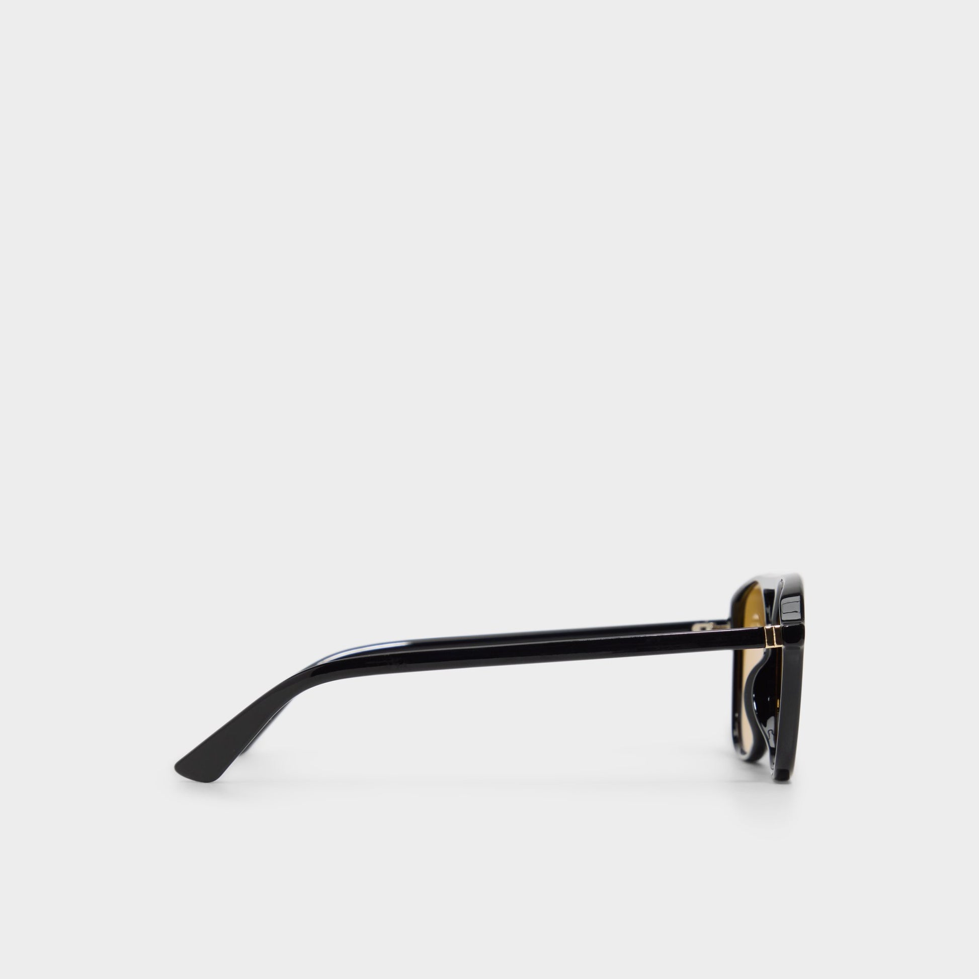 Product media for Timothee