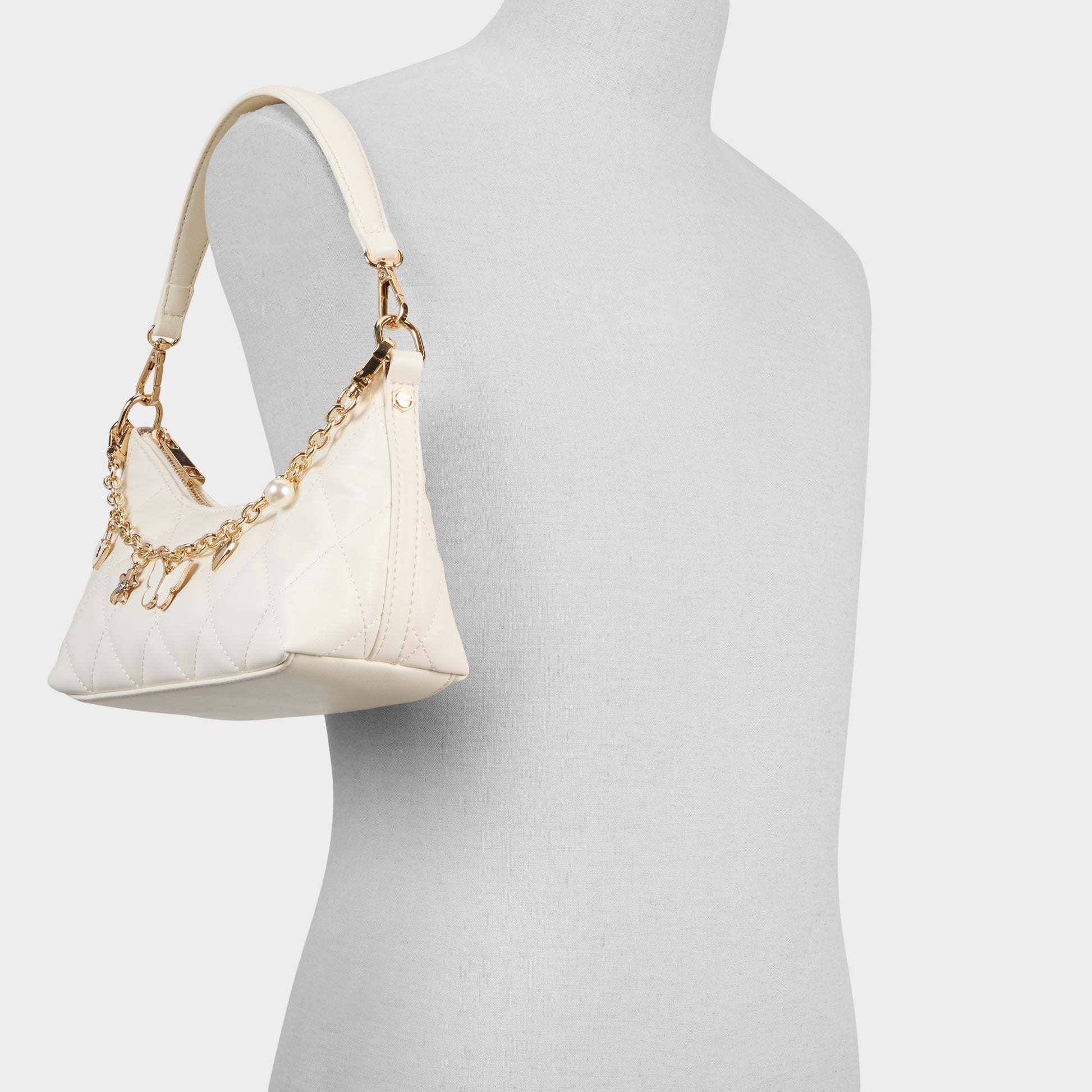 Product media for Elayaa