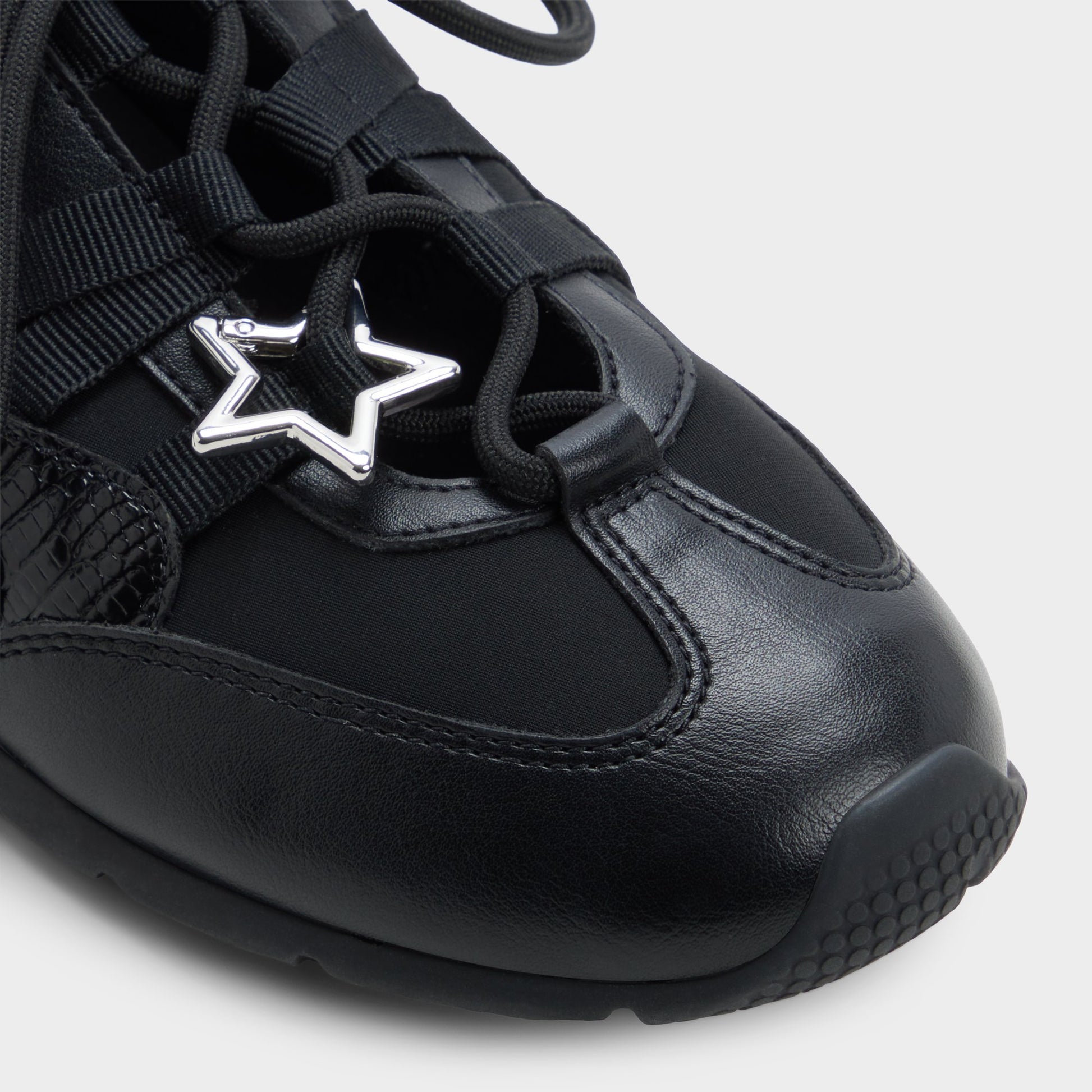 Close-up of the Black Prima