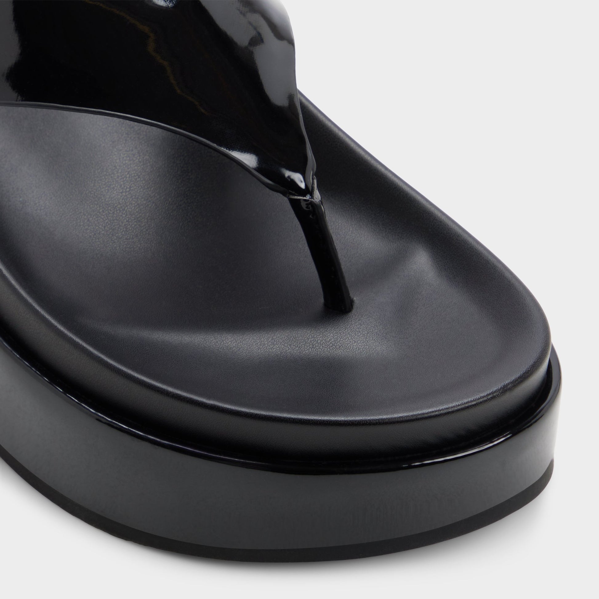 Close-up of the Black Mist Flip flop