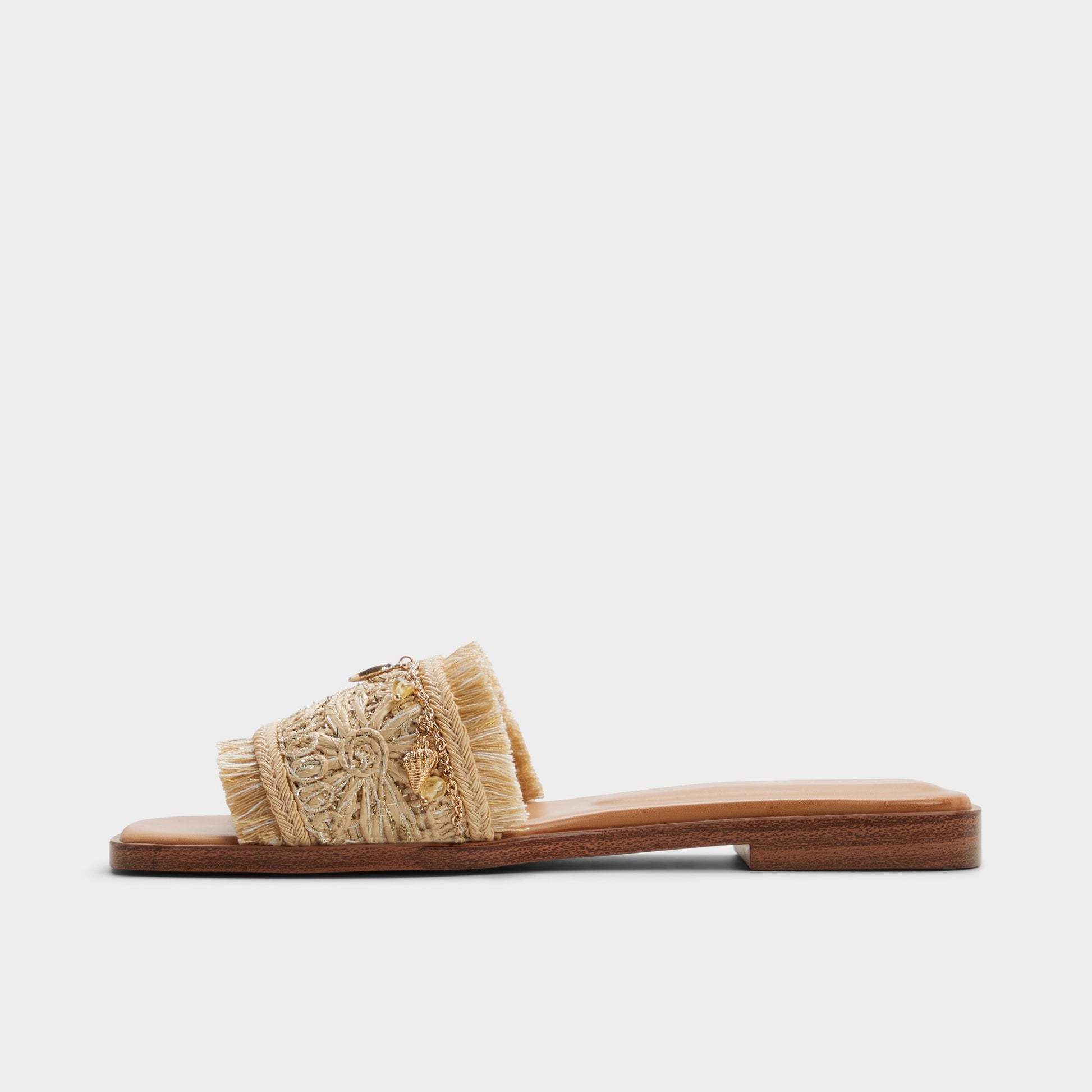 Side view of Natural Aurana Slide sandal