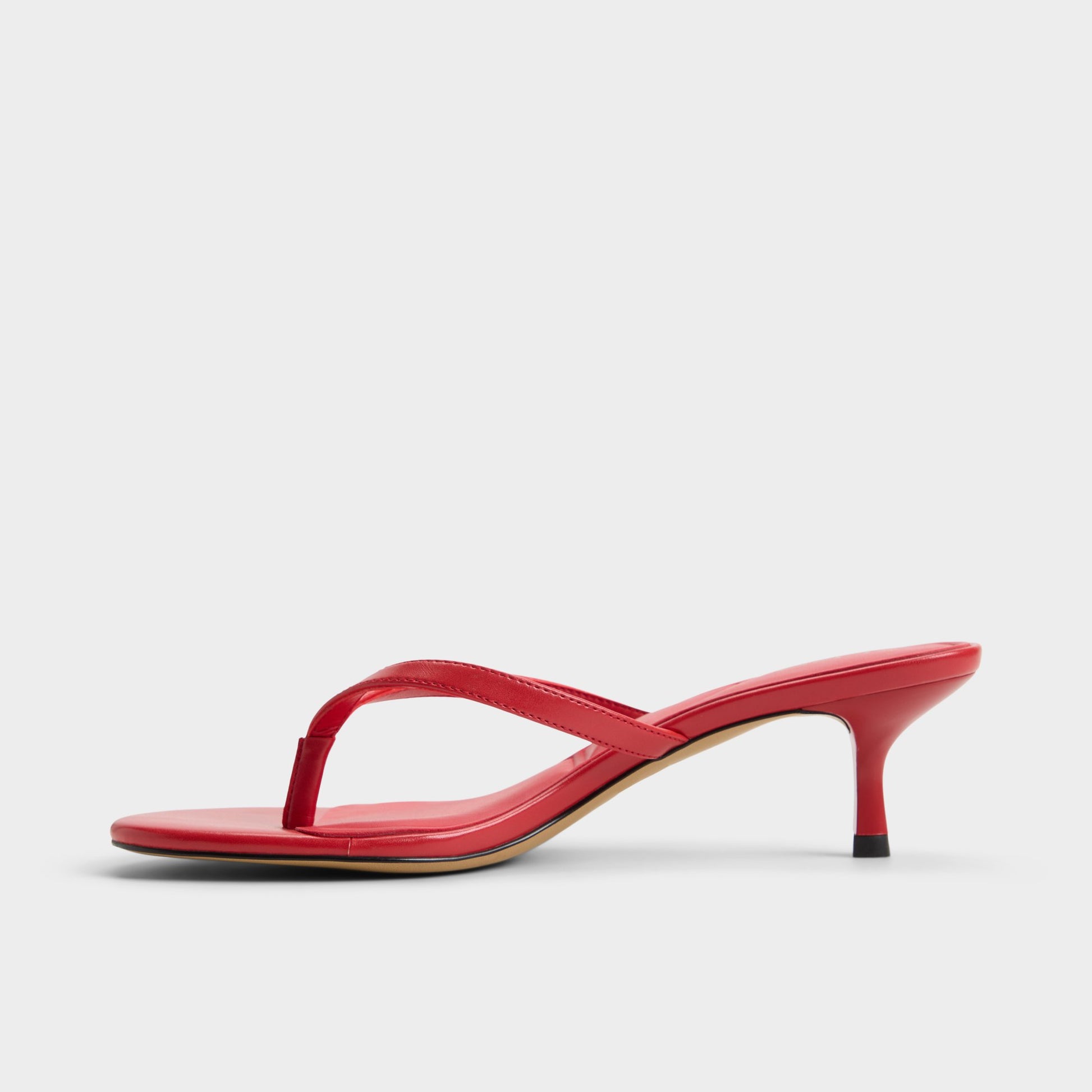 Side view of Bordo Lift Heeled flip flop