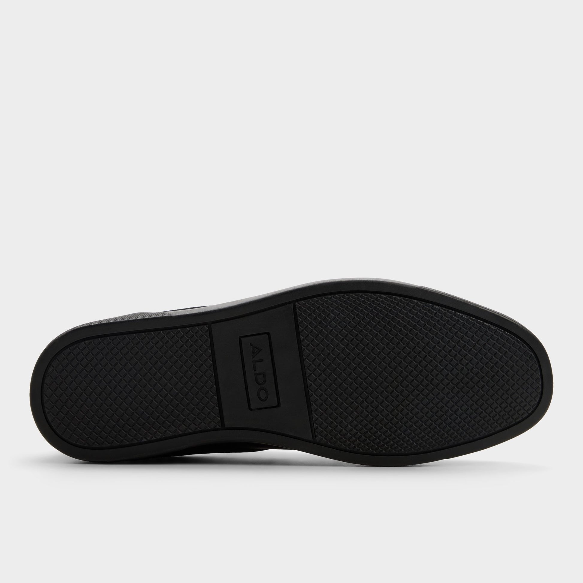 View of Black/black Suitsneaker Low top sneaker's sole
