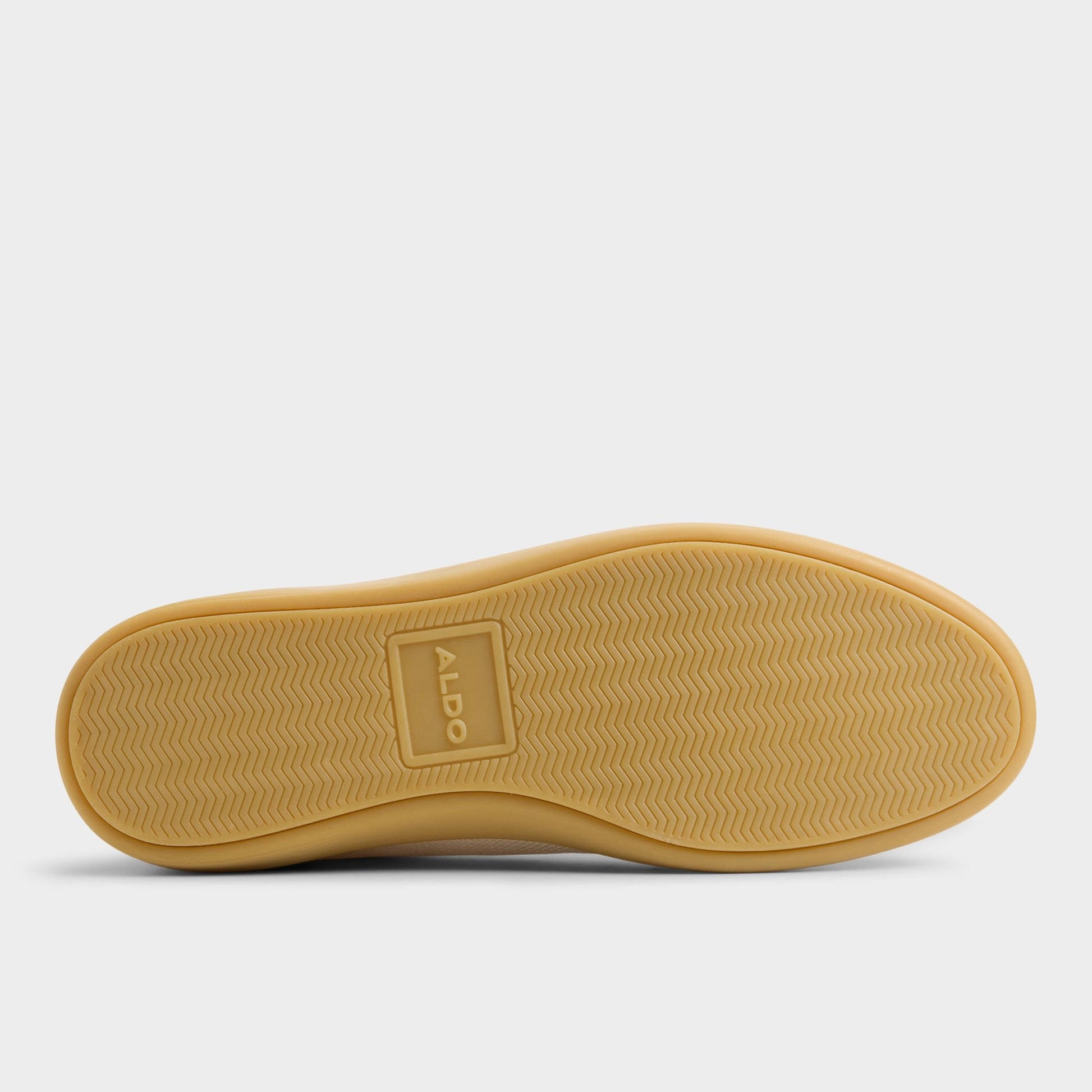 View of Ivory Stepup Low top sneaker's sole