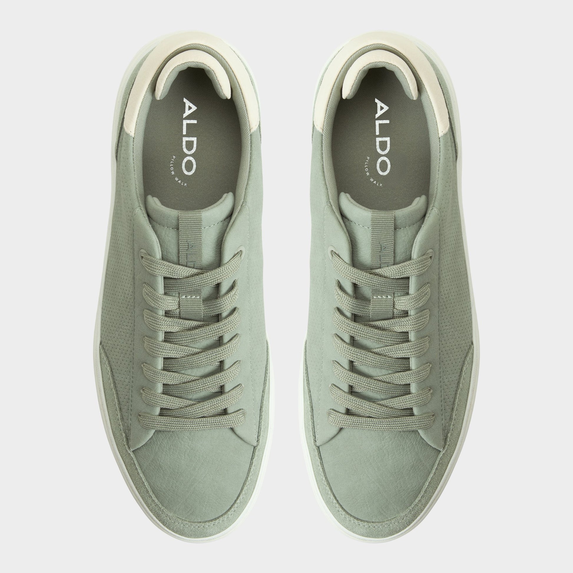 Top-down view of the Sage Stepup Low top sneaker