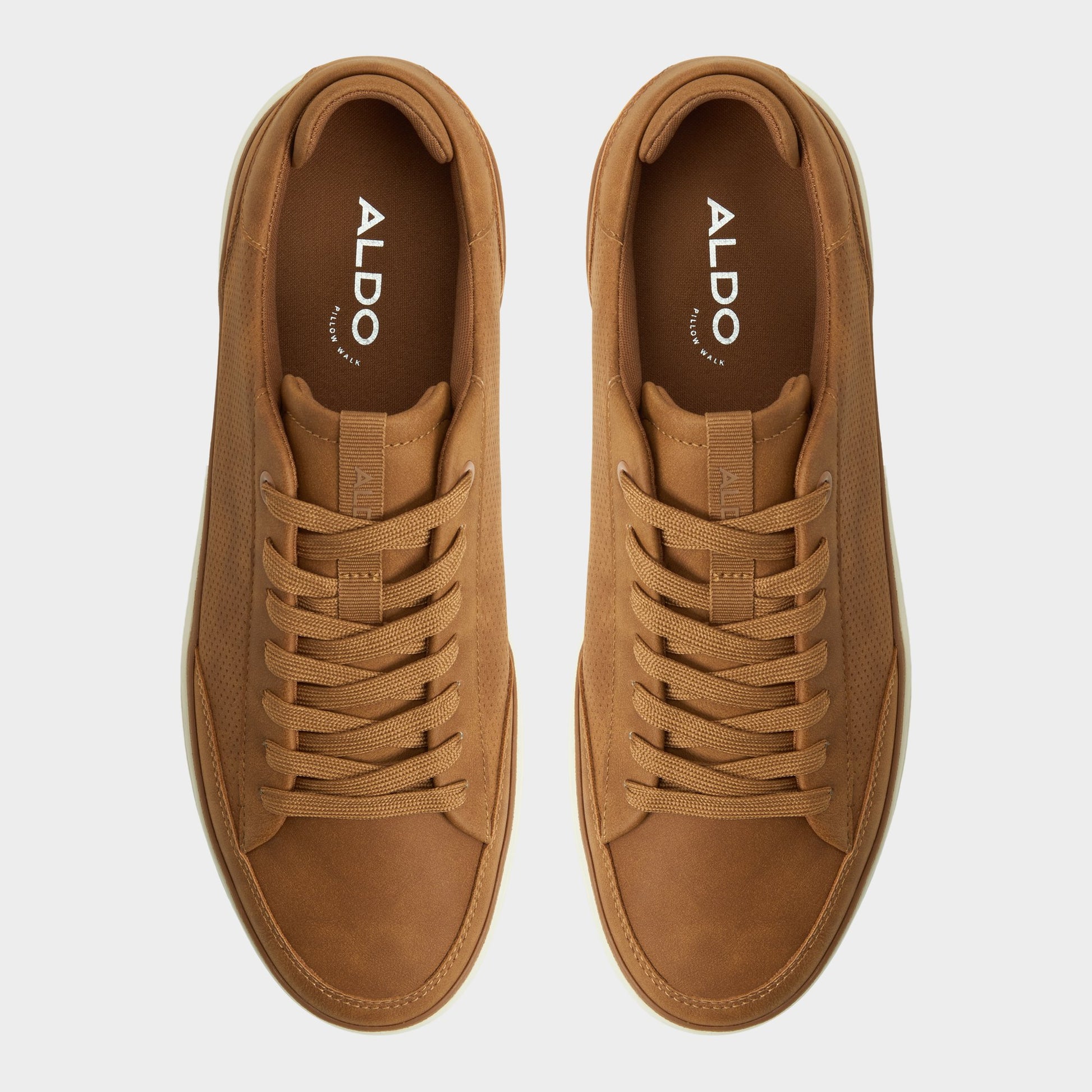 Top-down view of the Brown Stepup Low top sneaker
