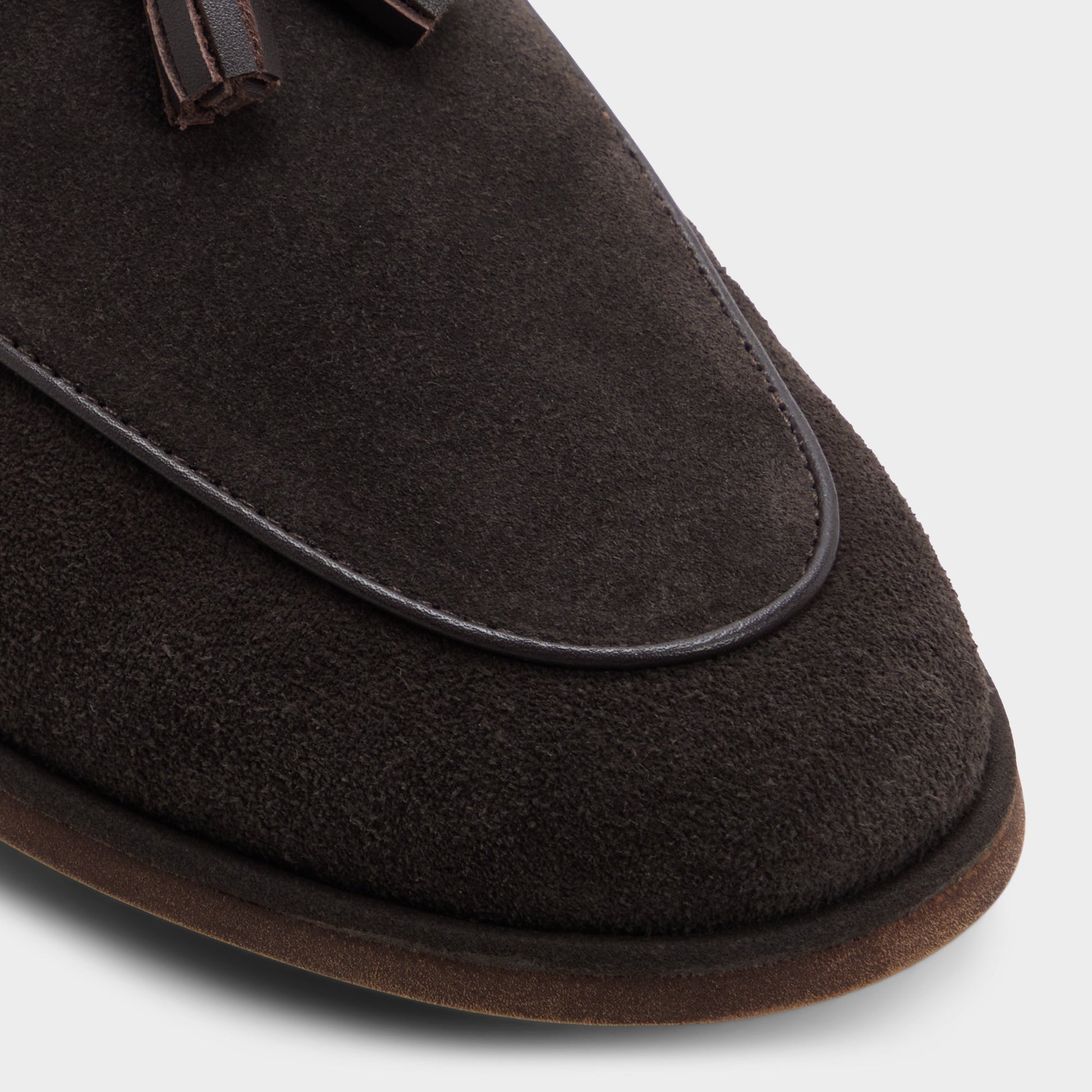 Gros plan de la Dark brown Hollow Flâneur