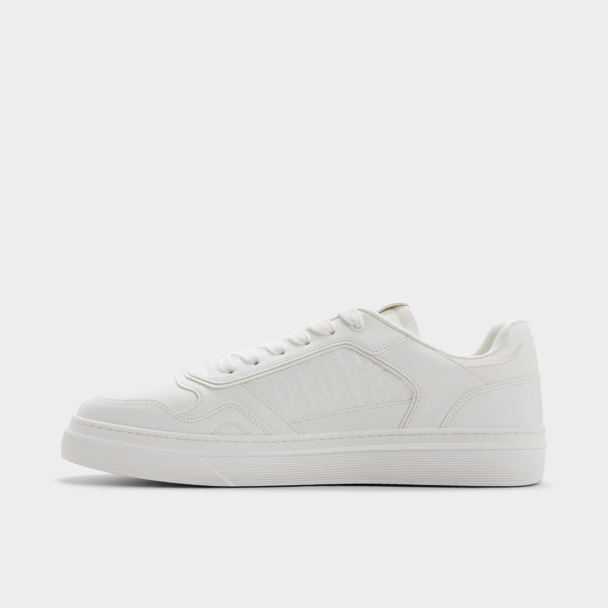 Side view of White Desmond Low top sneaker