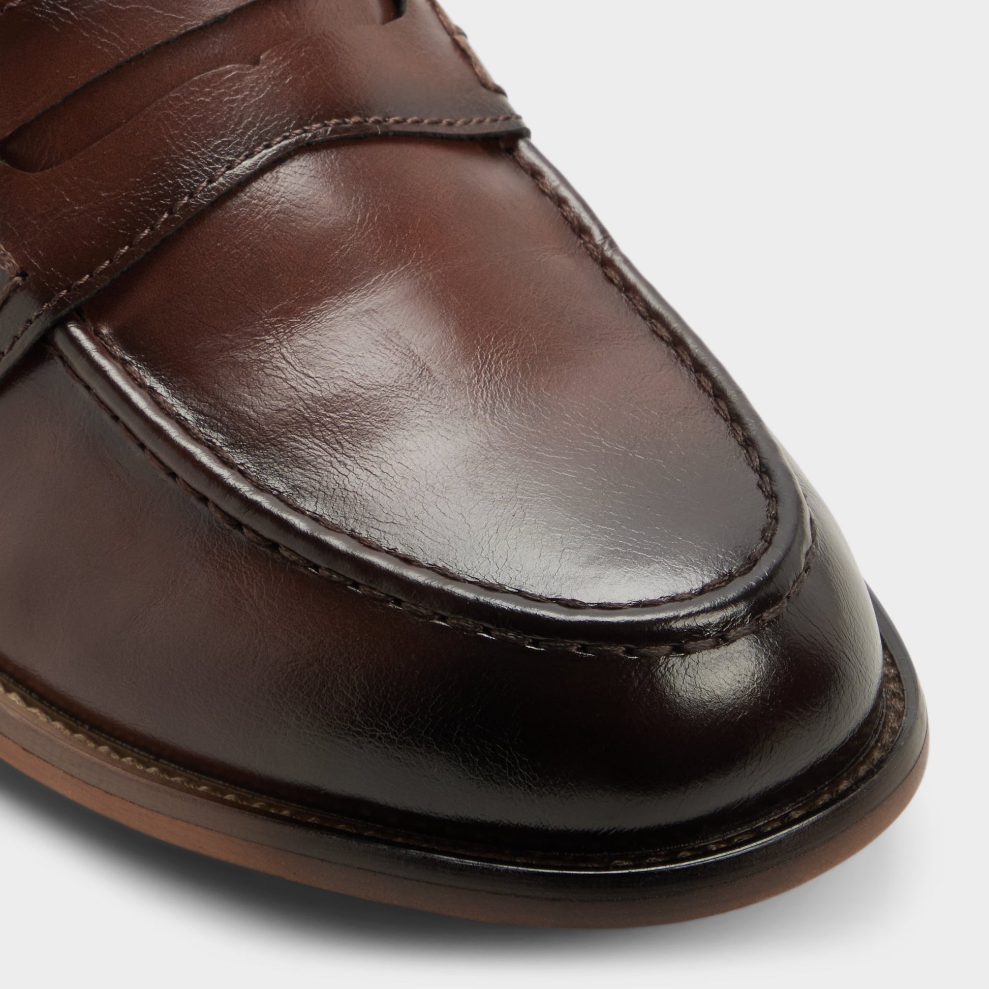Gros plan de la Cognac Cristof Mocassin