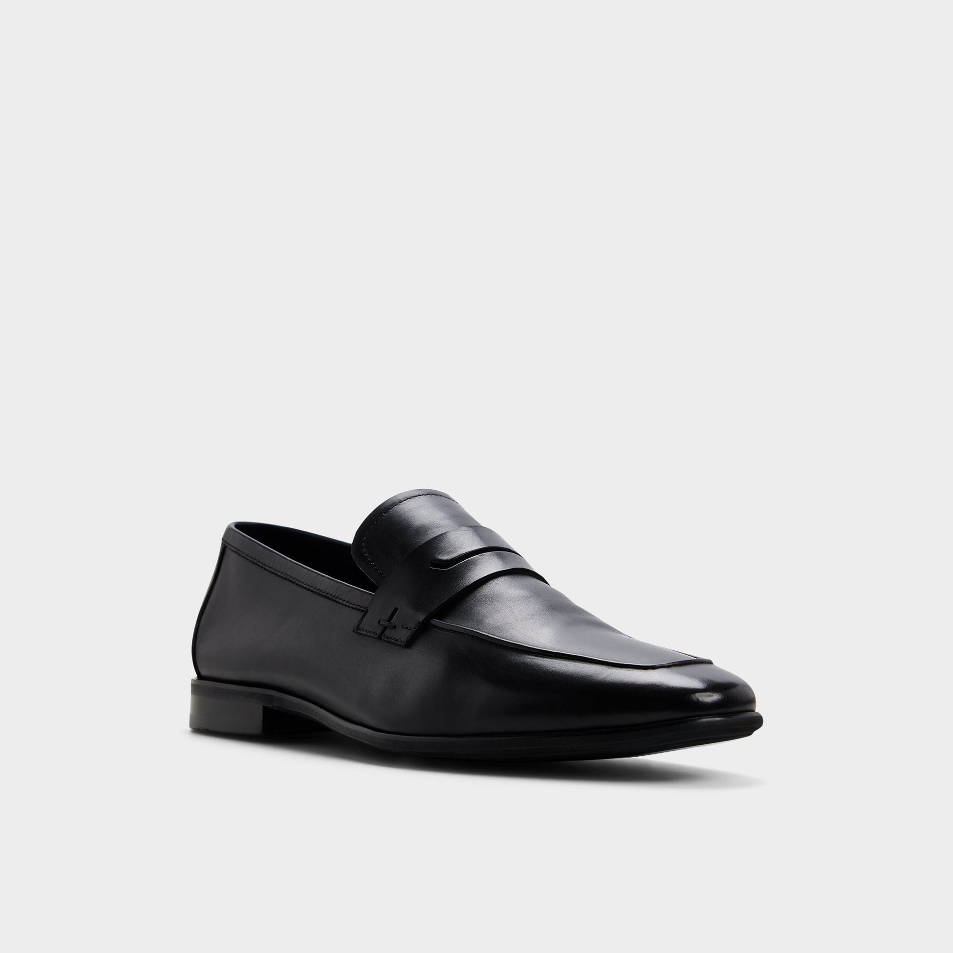 Three-quarter angle of Black Frazer Loafer's front side