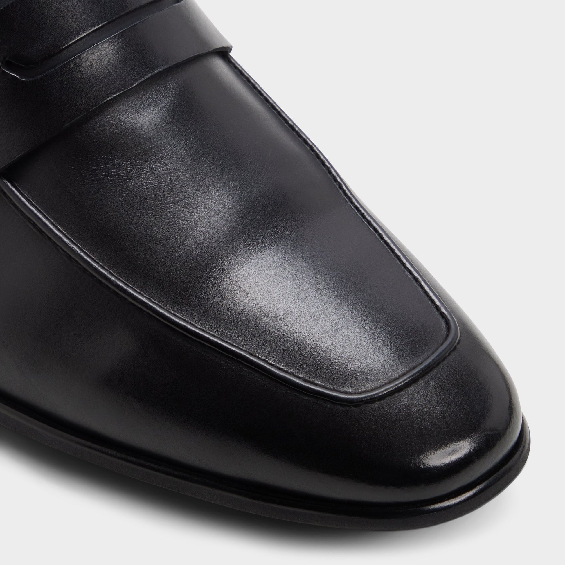 Close-up of the Black Frazer Loafer