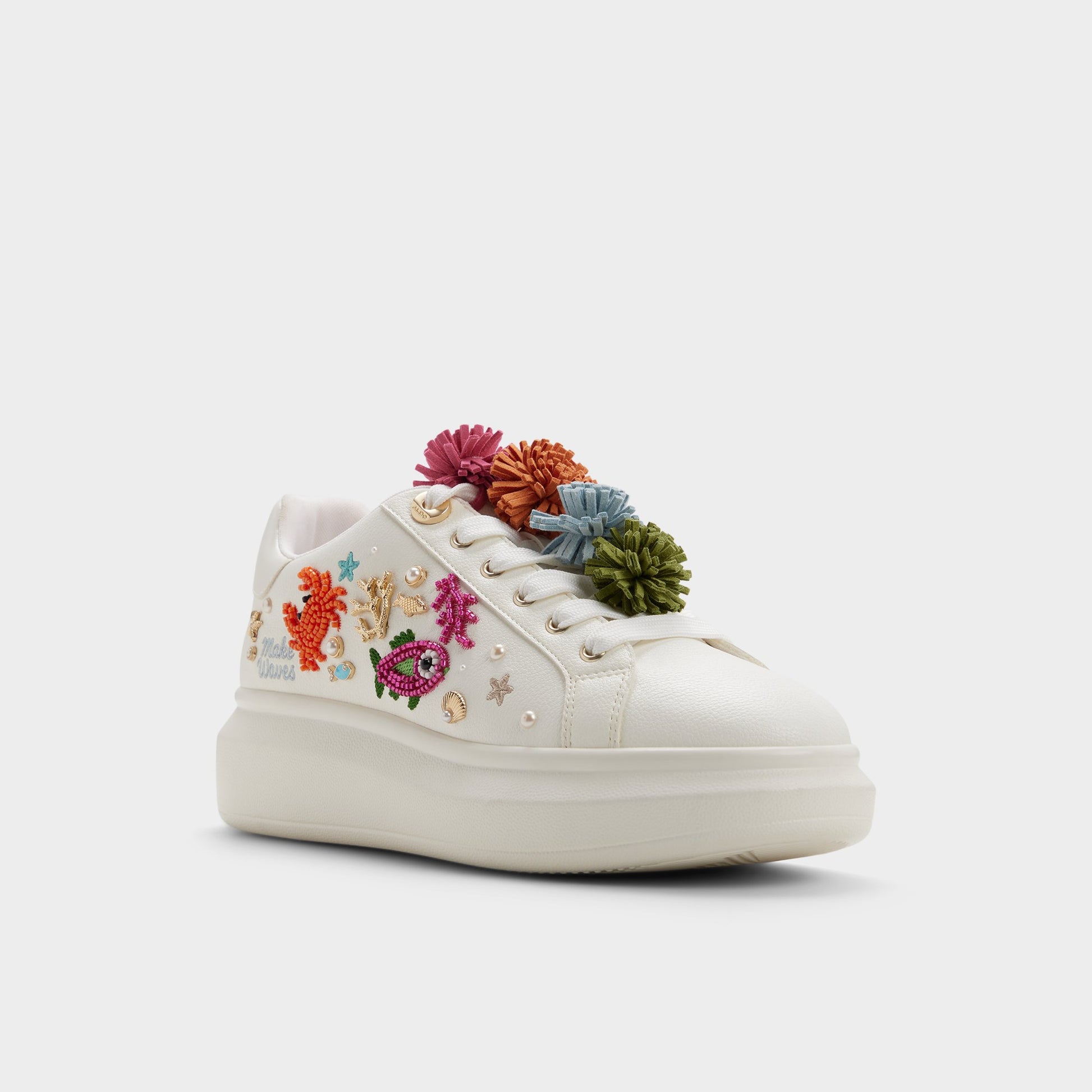 Three-quarter angle of White combo Underthesea Platform sneaker's front side