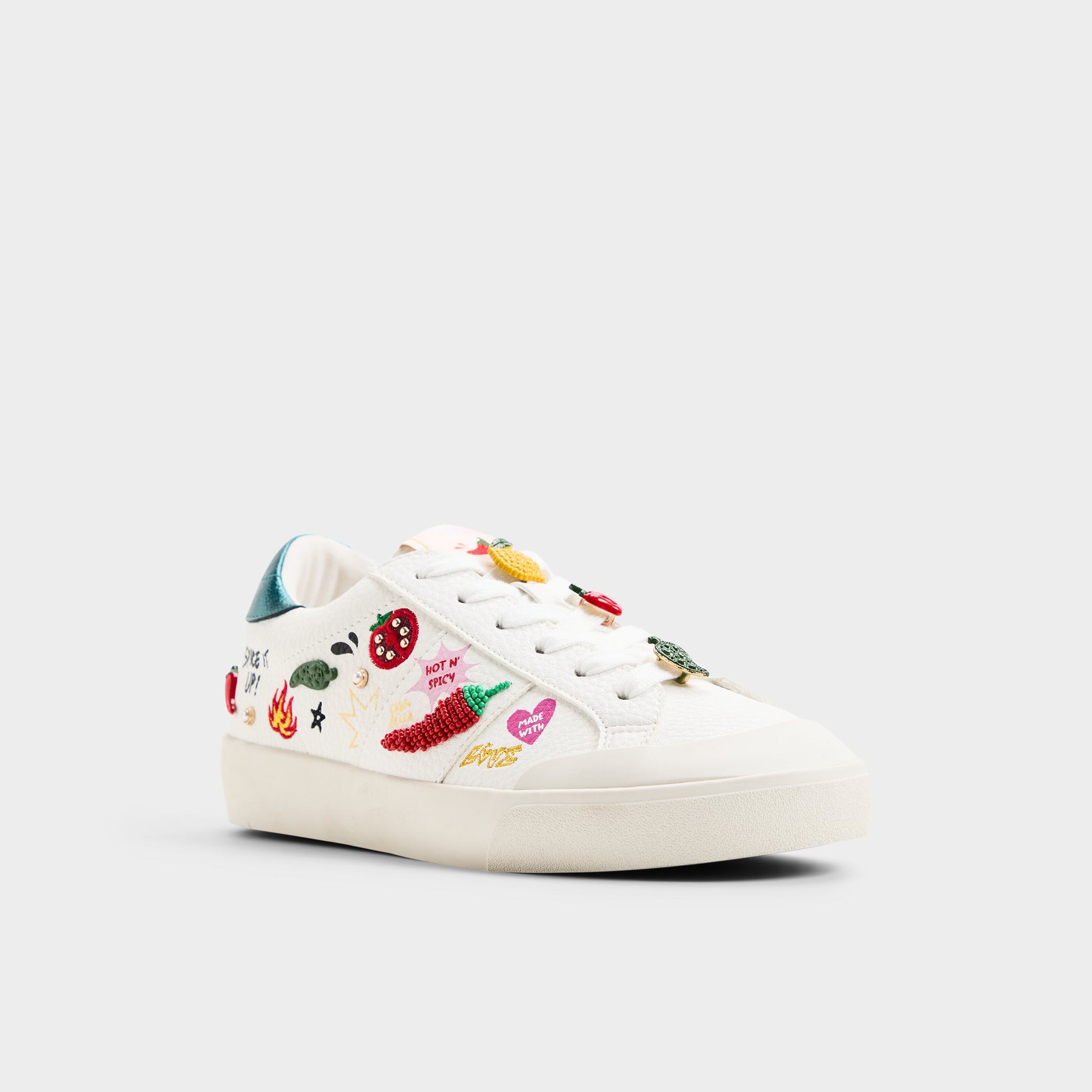 Three-quarter angle of White combo Spicy Sneaker's front side
