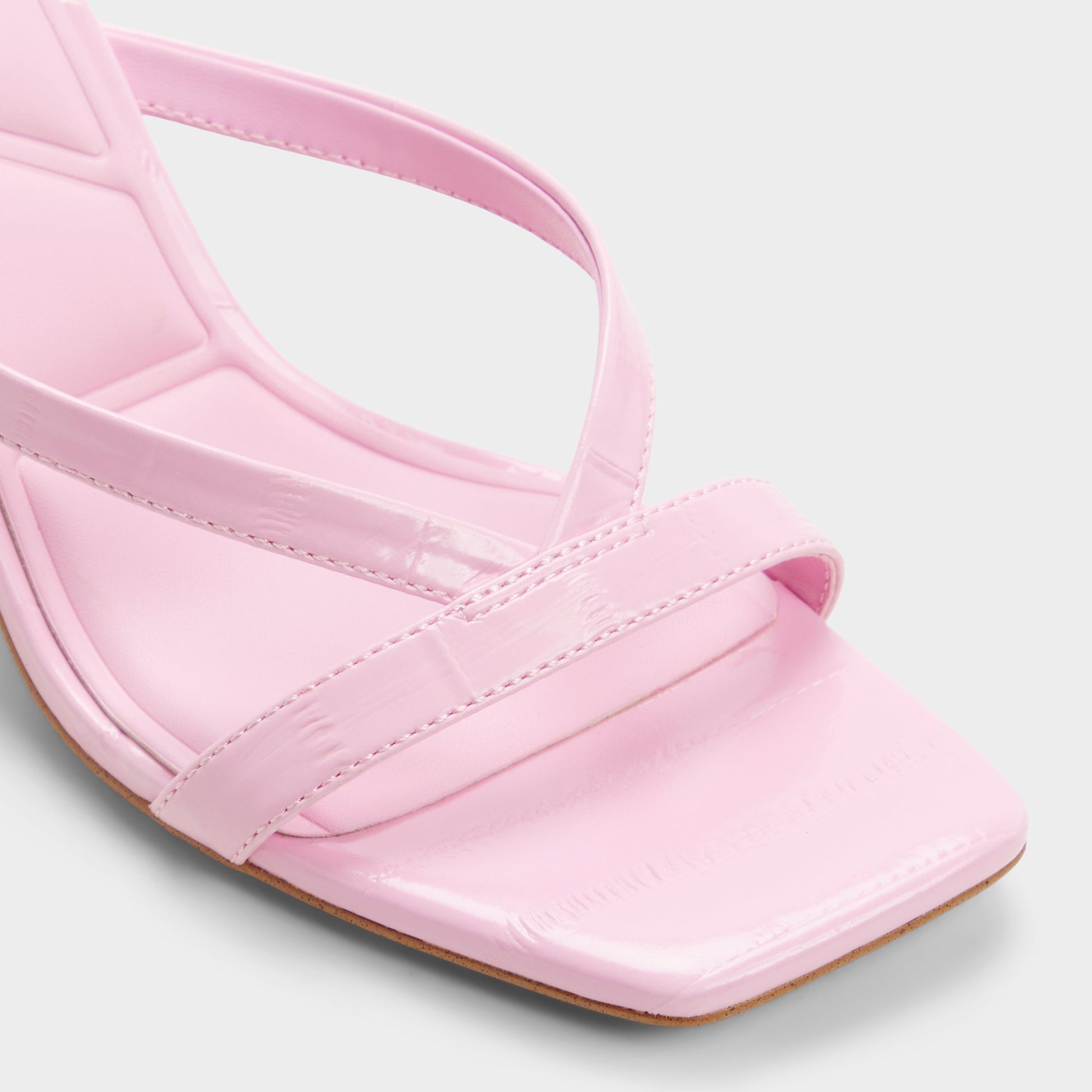 Close-up of the Medium pink Enalen Heeled mule
