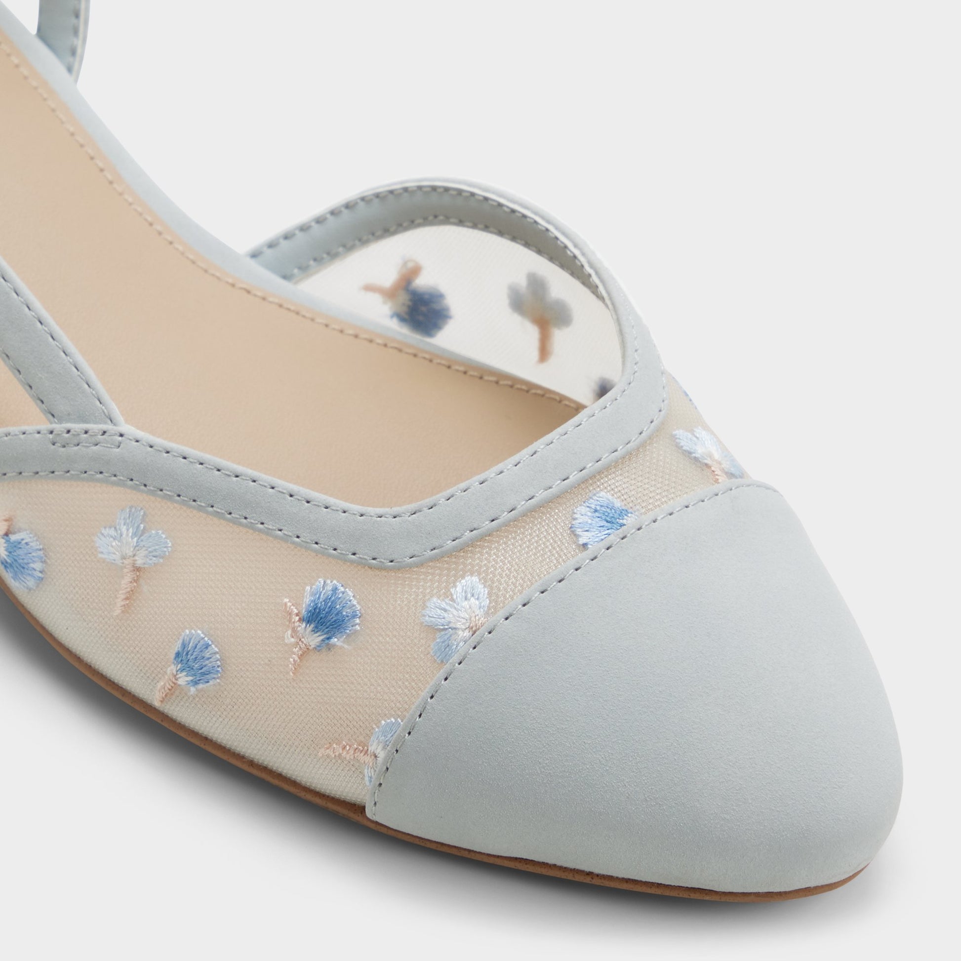 Close-up of the Tan Clementinne Slingback heel