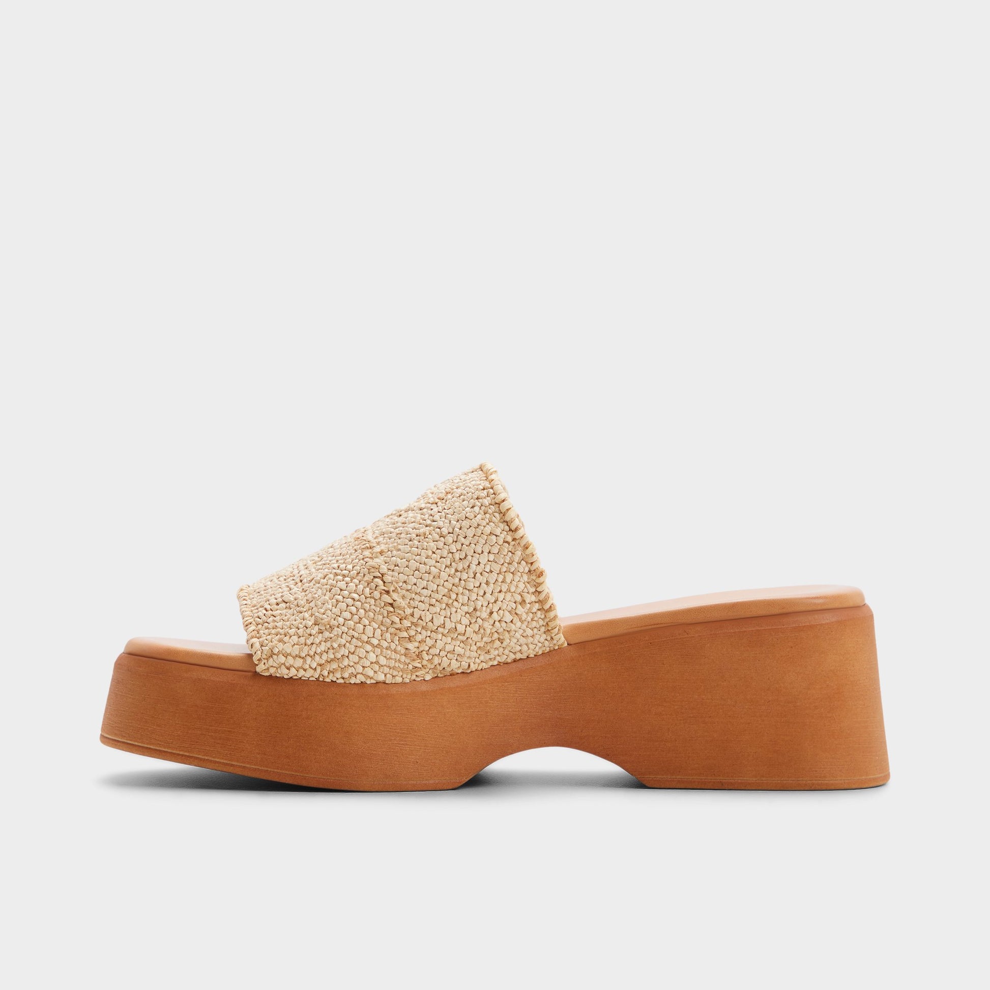 Side view of Light beige Yassu