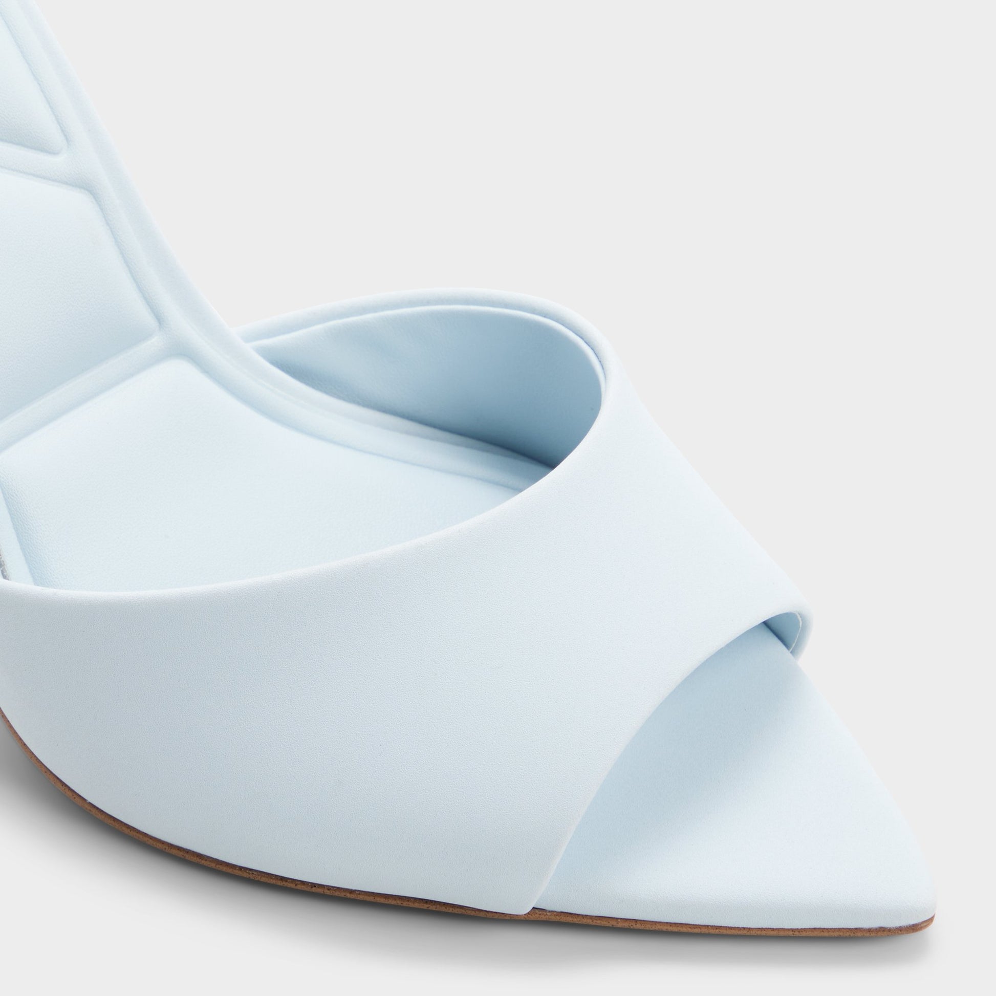 Close-up of the Pastel blue Anniebrilden Heeled mule
