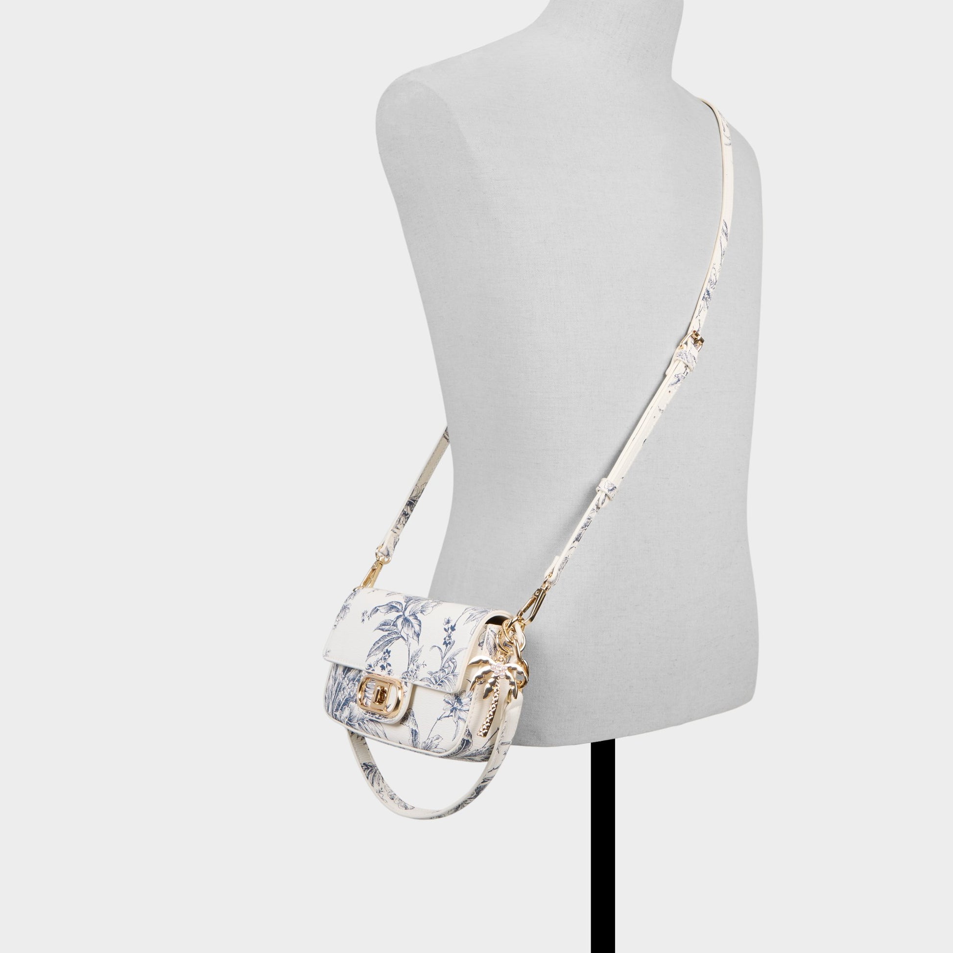 Product media for Nocturaa