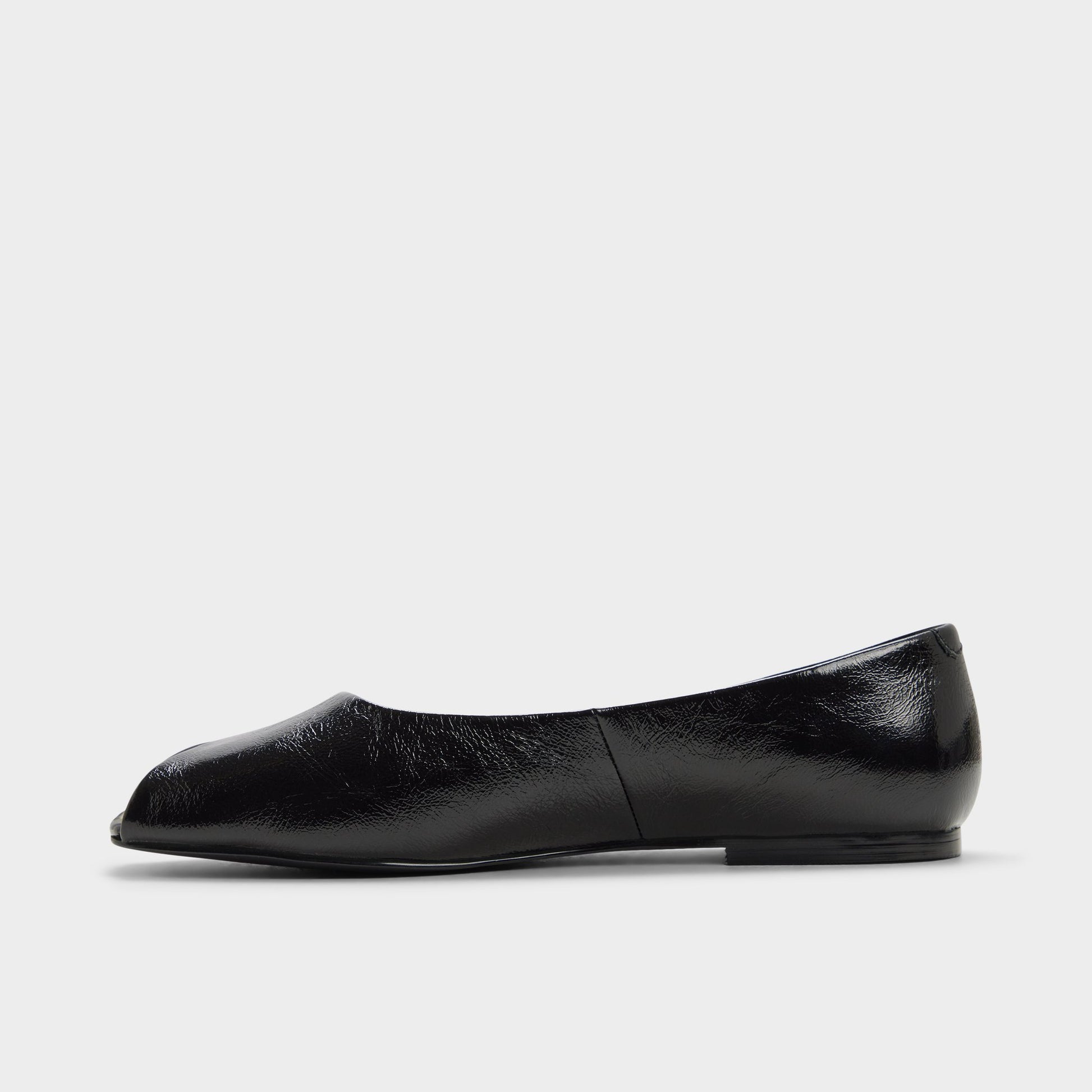 Vue latérale de Noir Alieiki Ballerine