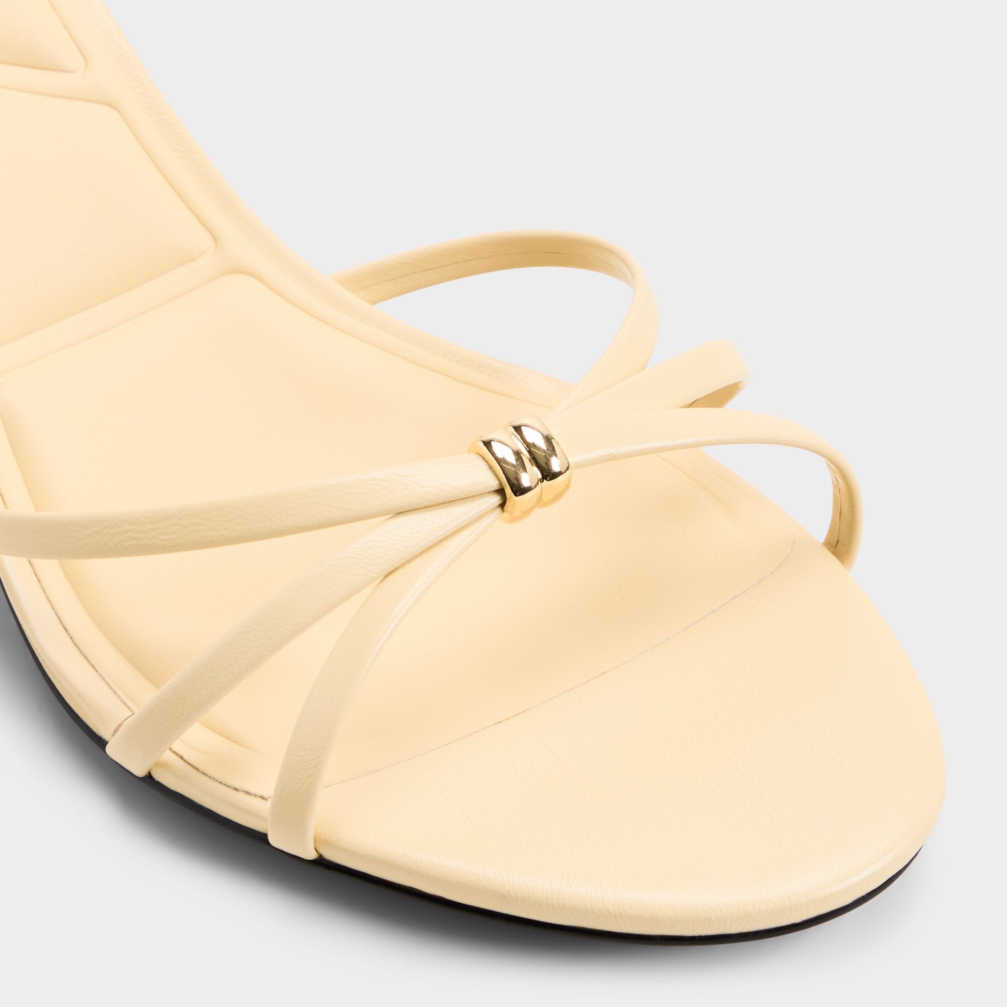 Madalyn – Women Light yellow Heeled mule - ALDO
