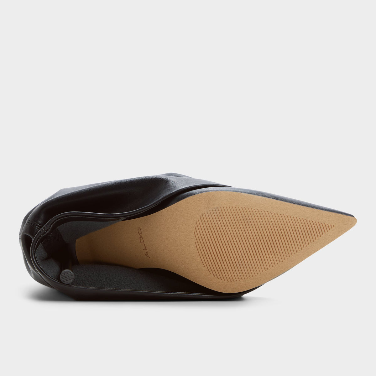View of Black Kerlon 's sole