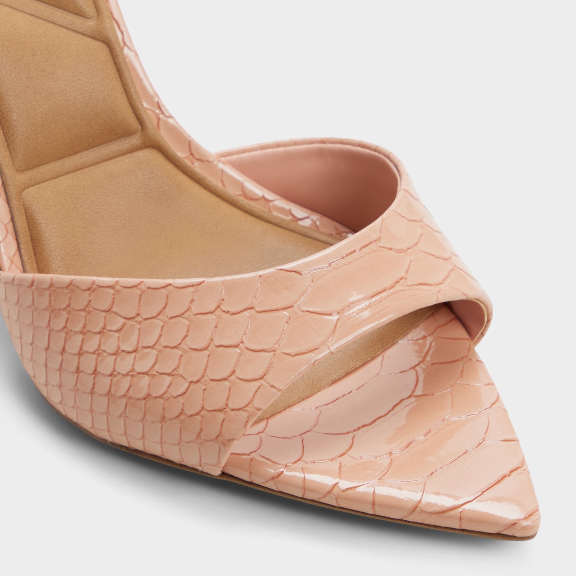 Close-up of the Medium pink Reanna Heeled mule