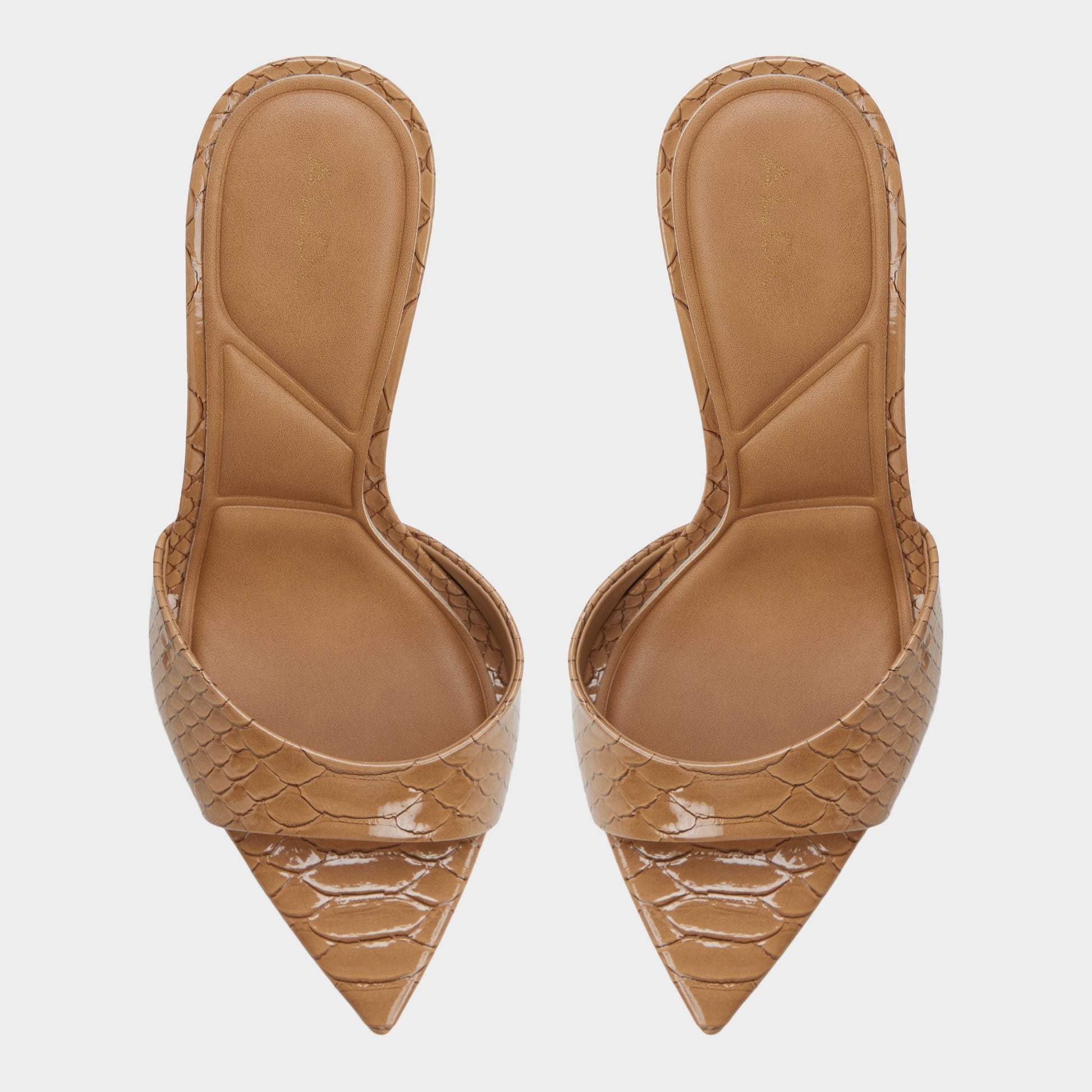 Top-down view of the Medium brown Reanna Heeled mule