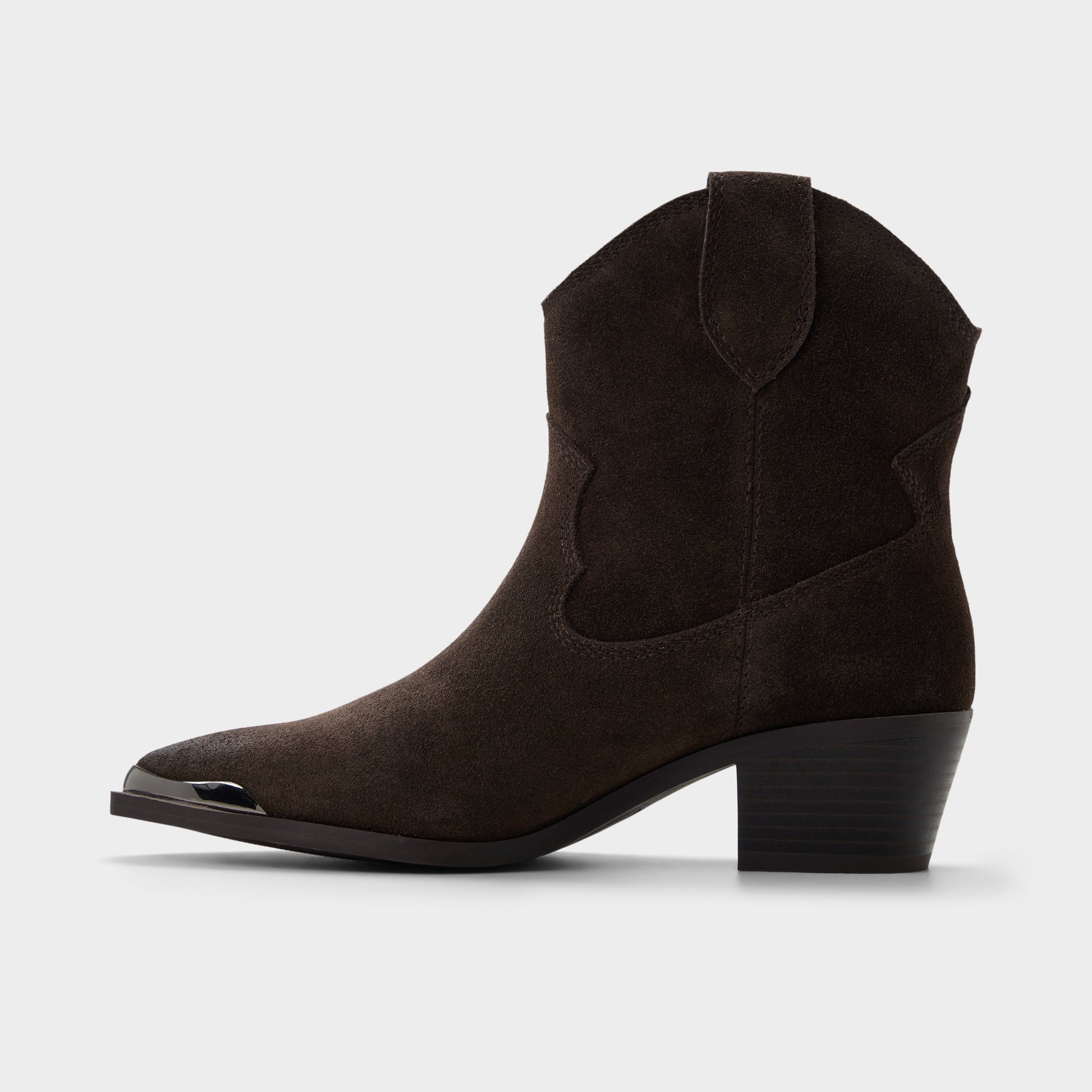 Side view of Dark brown Valley